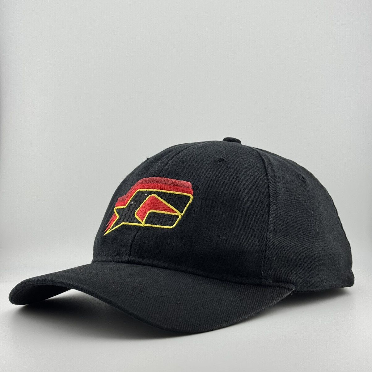 Vintage Globe Skateboard Hat Logo Y2K Rodney Mullen Era