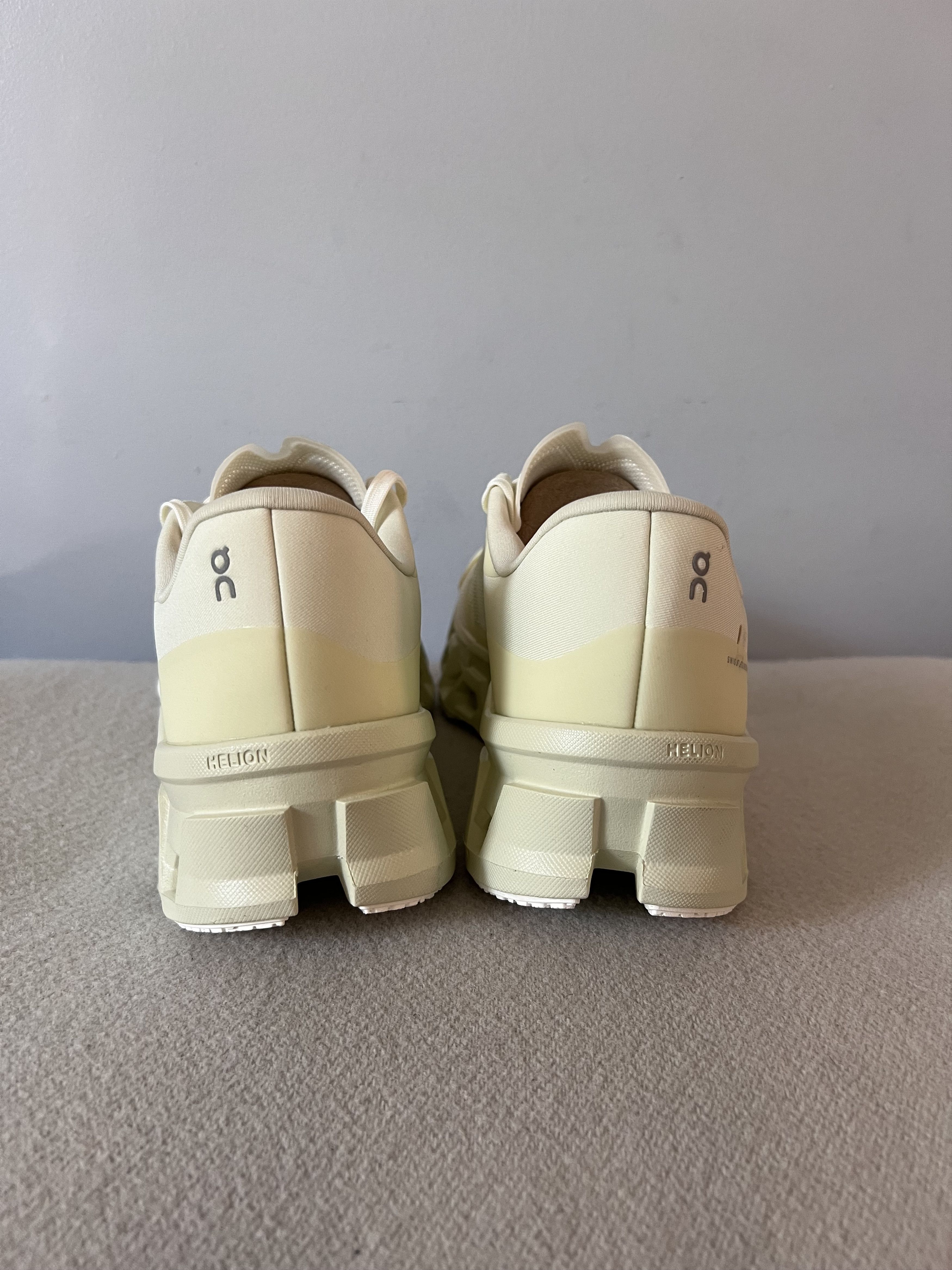 On × POST ARCHIVE FACTION (PAF) Post Archive Faction ON Cloudmonster 2 PAF in Seedling White Size US 8.5 / EU 41-42 - 5 Thumbnail