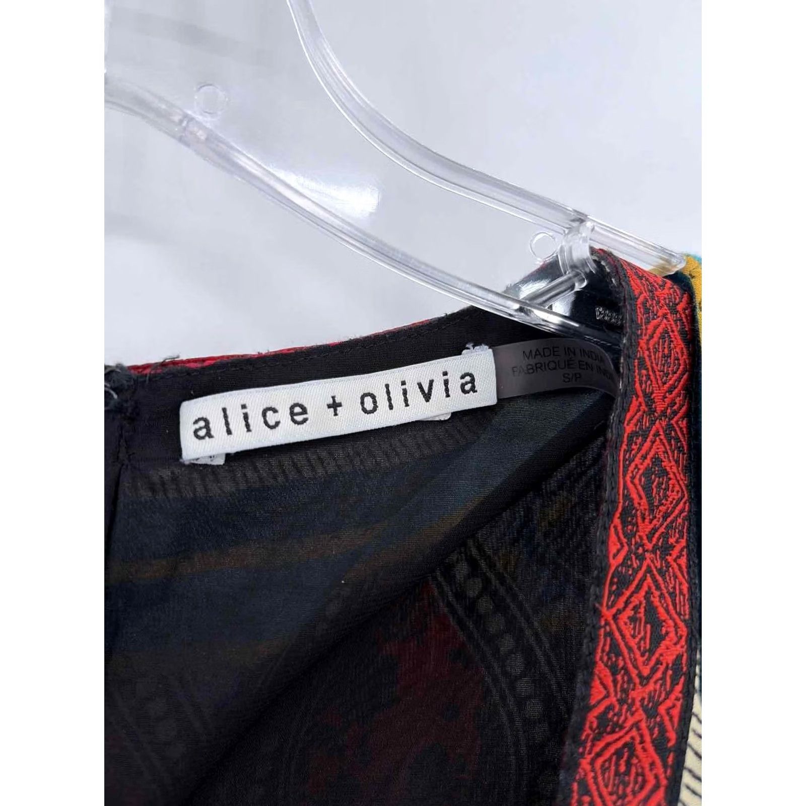 Alice + Olivia VINTAGE Pre-Owned Alice + Olivia Red Size Small Long Sleeve Blouse Size S / US 4 / IT 40 - 2 Thumbnail