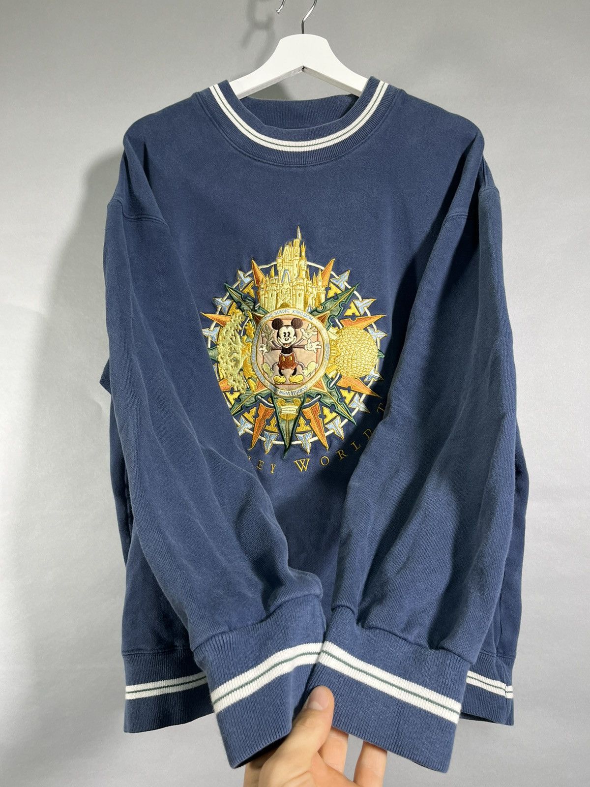 Disney Vintage Crazy Rare Embroidered Disney Mickey Mouse Davinci Size US L / EU 52-54 / 3 - 2 Thumbnail