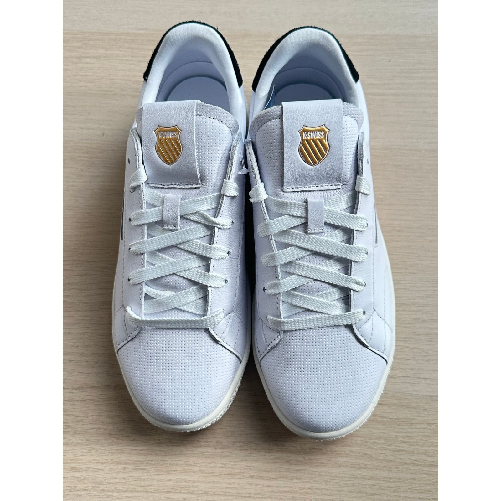 K-Swiss K-Swiss x Anwar Carrots Slamm Klub White Sneaker - Size 7.5M Size US 7.5 / EU 40-41 - 2 Thumbnail