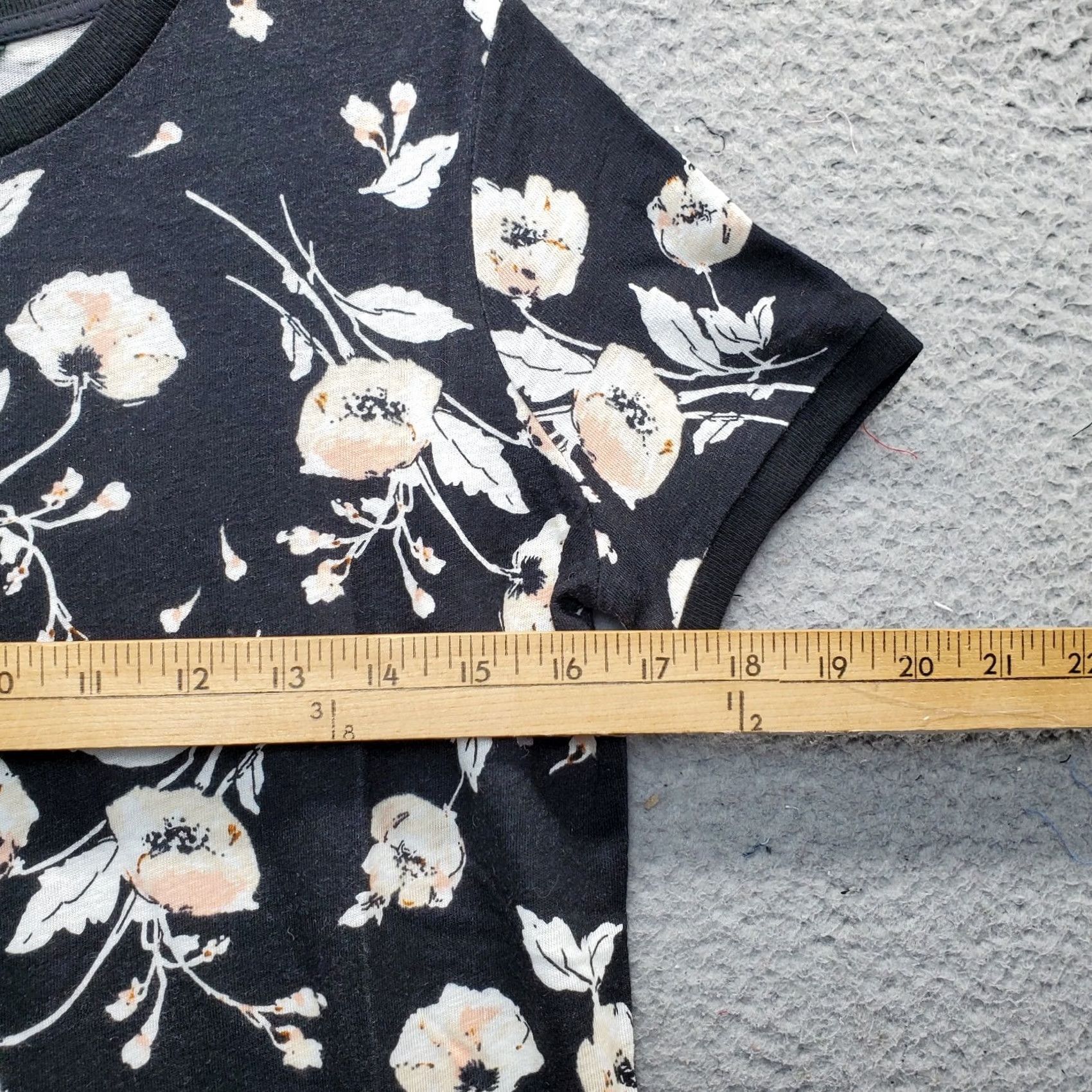 Ralph Lauren Lauren Ralph Lauren T Shirt Women XS Multicolor Floral Short Sleeve Pullover Size XS / US 0-2 / IT 36-38 - 4 Thumbnail