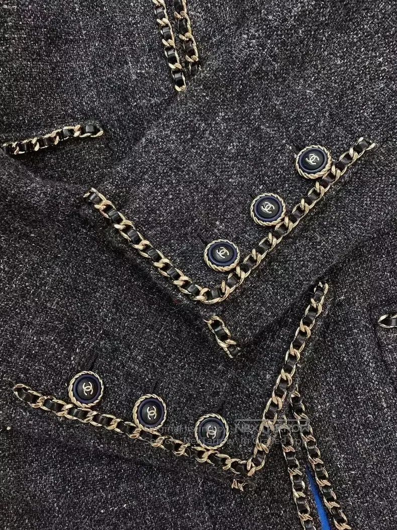 Chanel Chanel 19 Autumn and Winter Preview Series Grey Chain Jack Size S / US 4 / IT 40 - 9 Thumbnail
