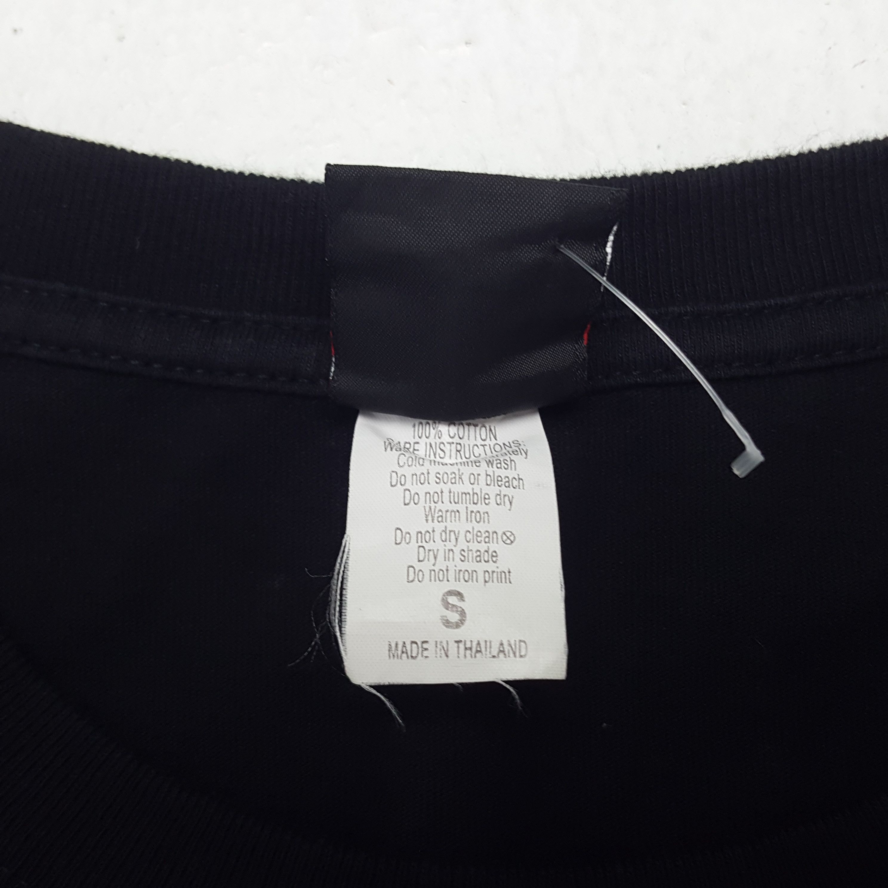 Band Tees × Vintage Vintage Radiohead British Rock Band Tshirt Size US S / EU 44-46 / 1 - 6 Thumbnail