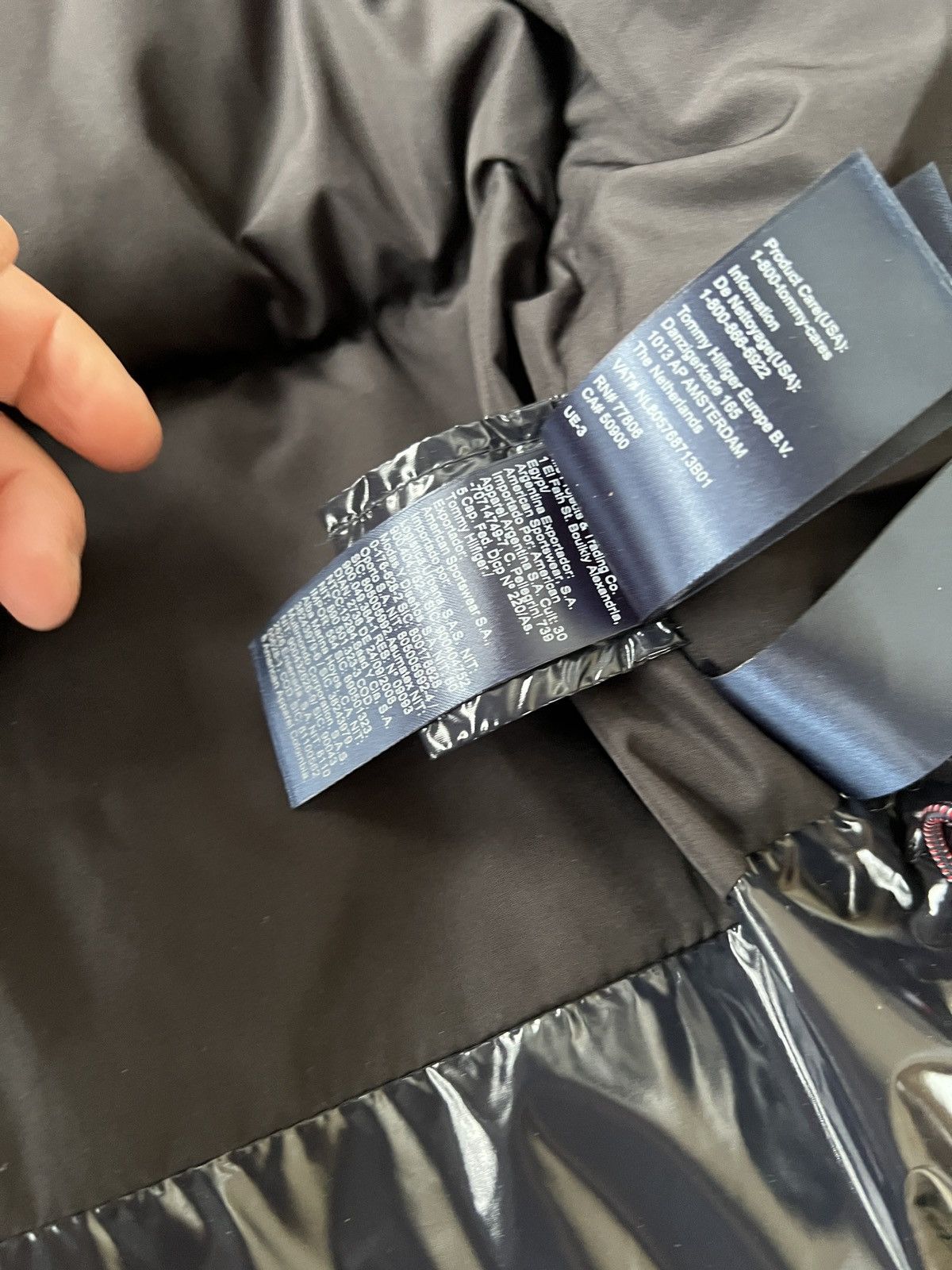Tommy Hilfiger Tommy Hilfiger Down Jacket Size L / US 10 / IT 46 - 10 Thumbnail