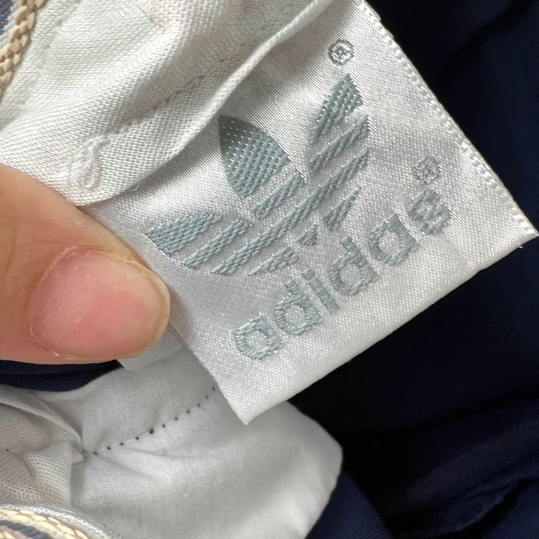 Adidas VINTAGE Adidas Mens Size 28 Blue Shorts USA Olympics Embroidered Logo NEW Size US 28 / EU 44 - 3 Thumbnail