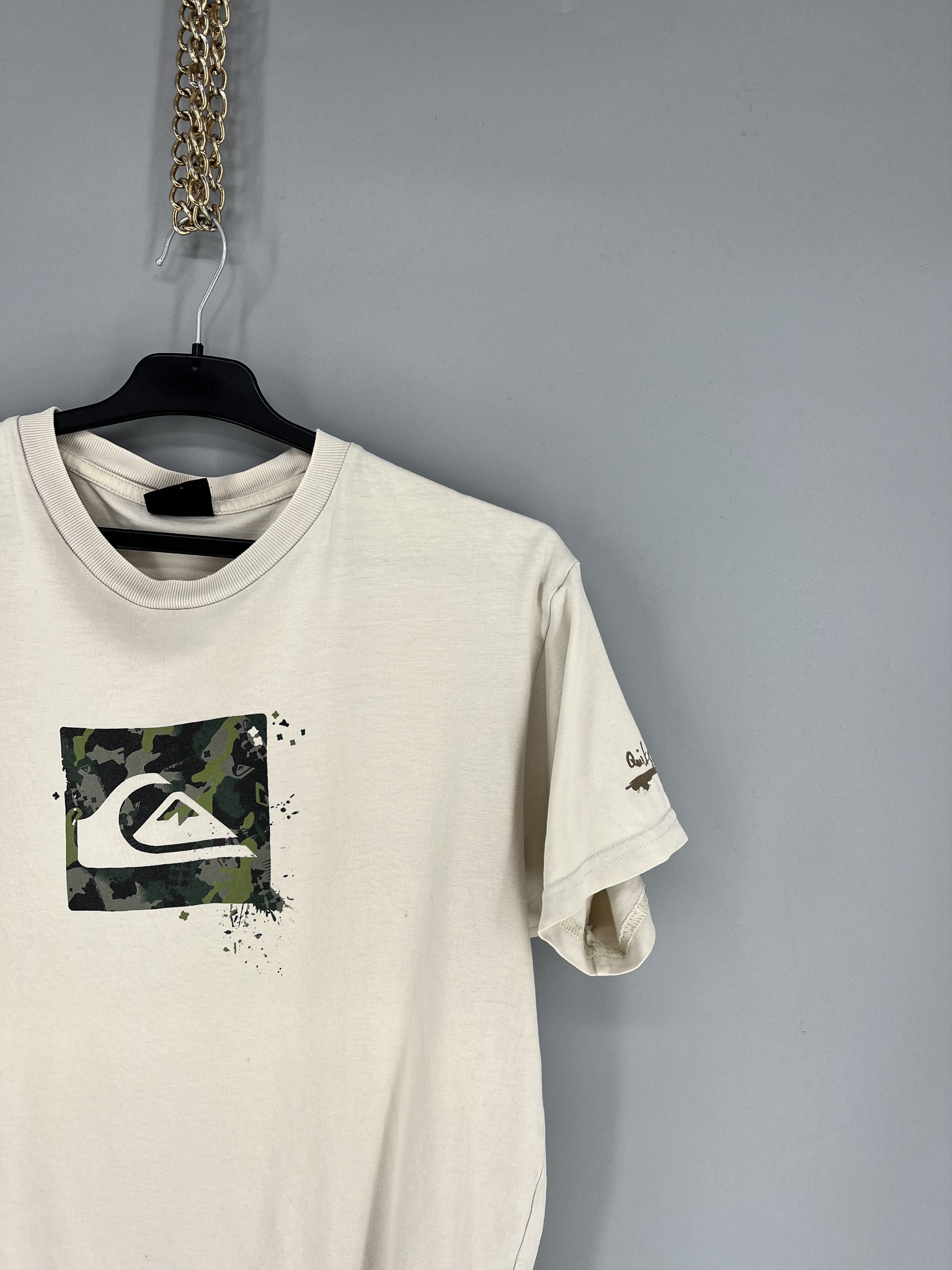 Quiksilver Vintage 90s Quiksilver T-Shirt Size L Surf Skateboard y2k Size US L / EU 52-54 / 3 - 5 Thumbnail