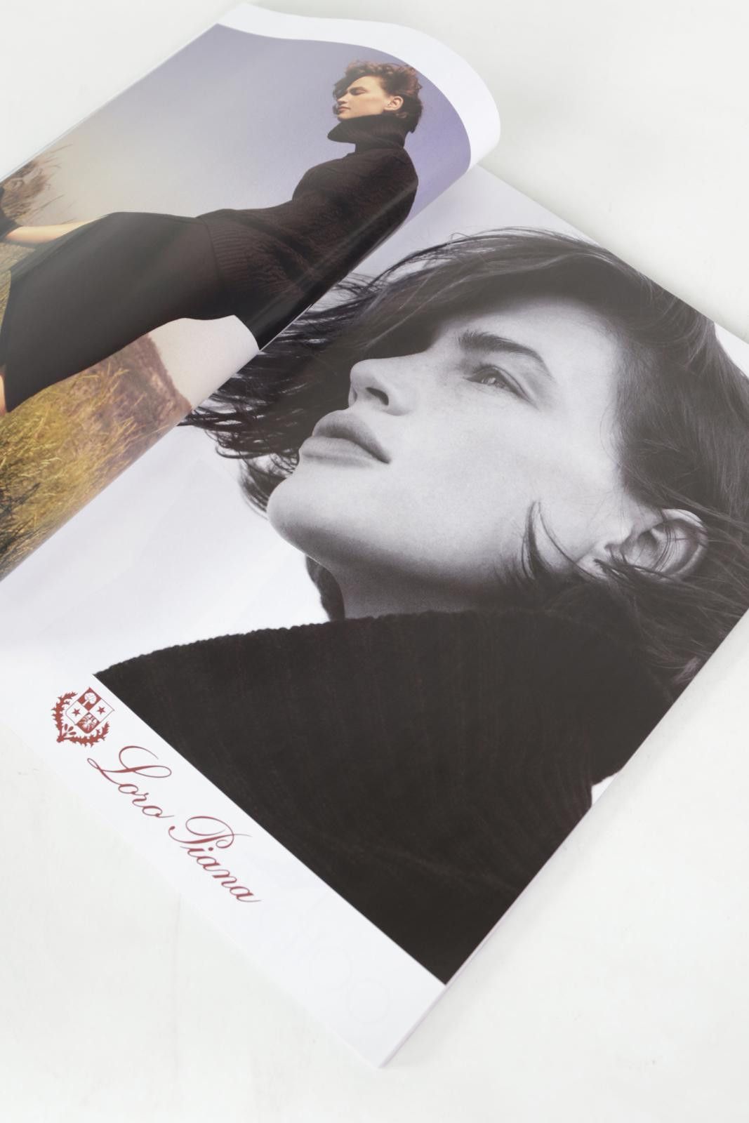 Other 2019' Vogue October Olivia Colman Magazine Size ONE SIZE - 4 Thumbnail