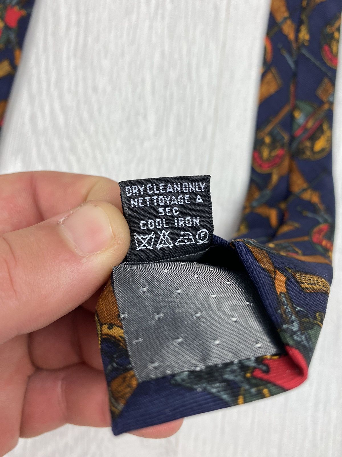 Gianfranco Ferre Vintage Gianfranco Ferre Black Bear Print Silk Tie Ferragamo Size ONE SIZE - 7 Thumbnail