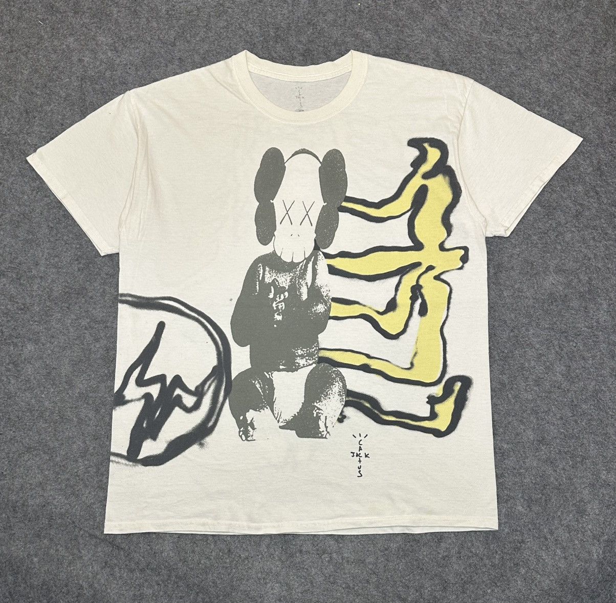 Kaws Travis Scott Cactus Jack x KAWS for Fragment T-shirt. Size US M / EU 48-50 / 2 - 1 Thumbnail