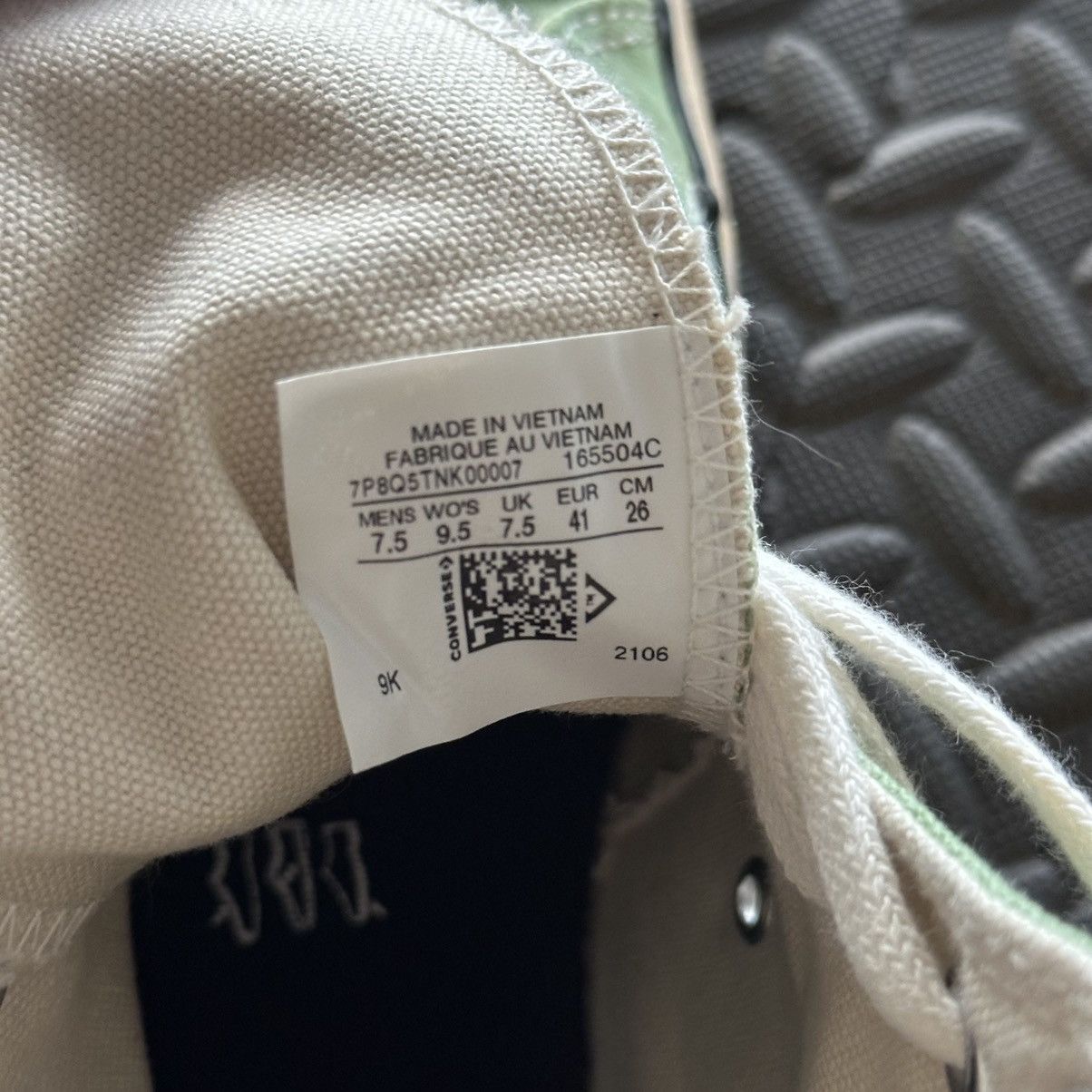 Converse Chuck taylor hightop Size US 7.5 / EU 40-41 - 6 Thumbnail