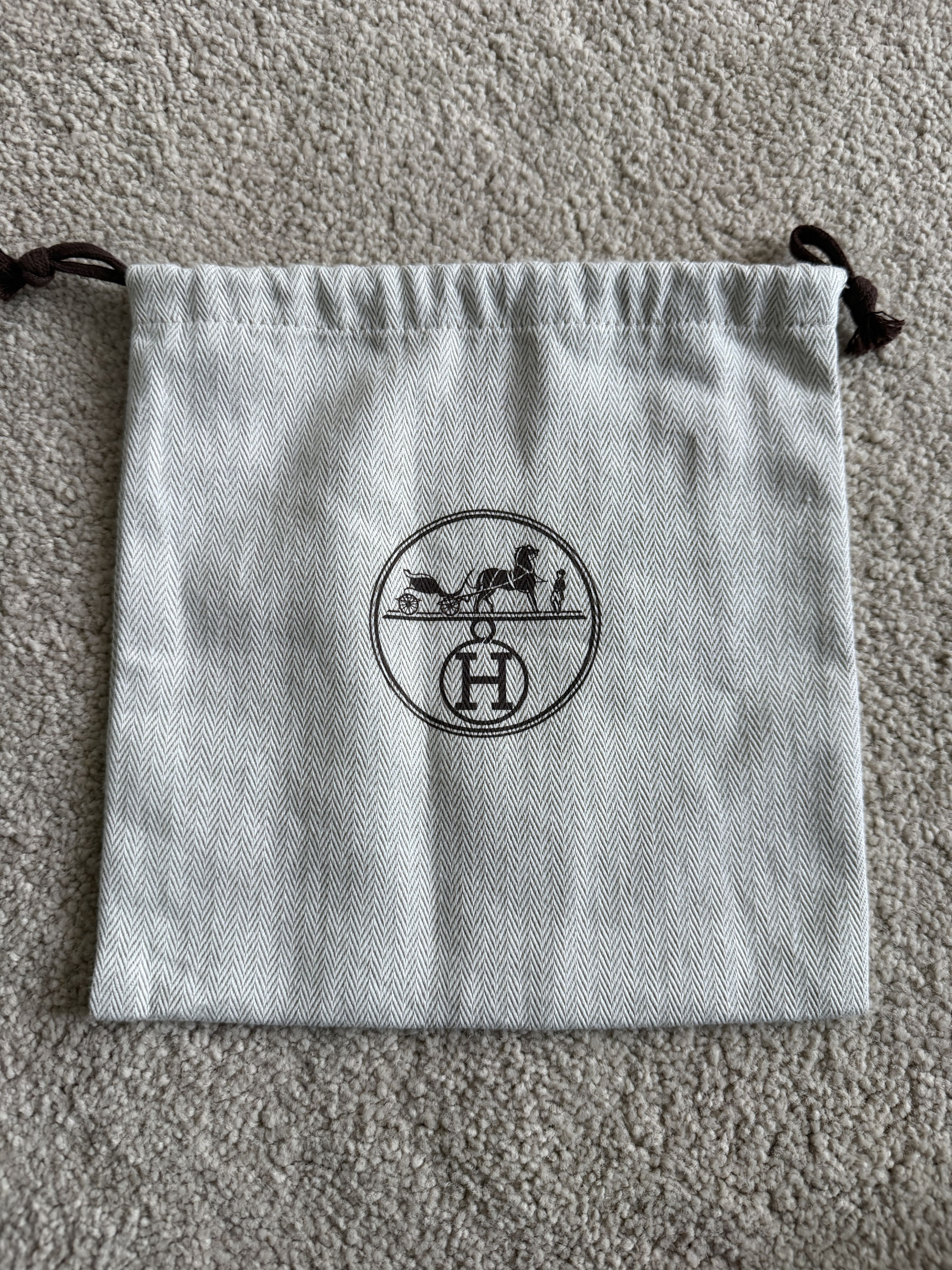 Hermes Authentic Hermes Herringbone Tweed Drawstring Storage Size ONE SIZE - 1 Thumbnail