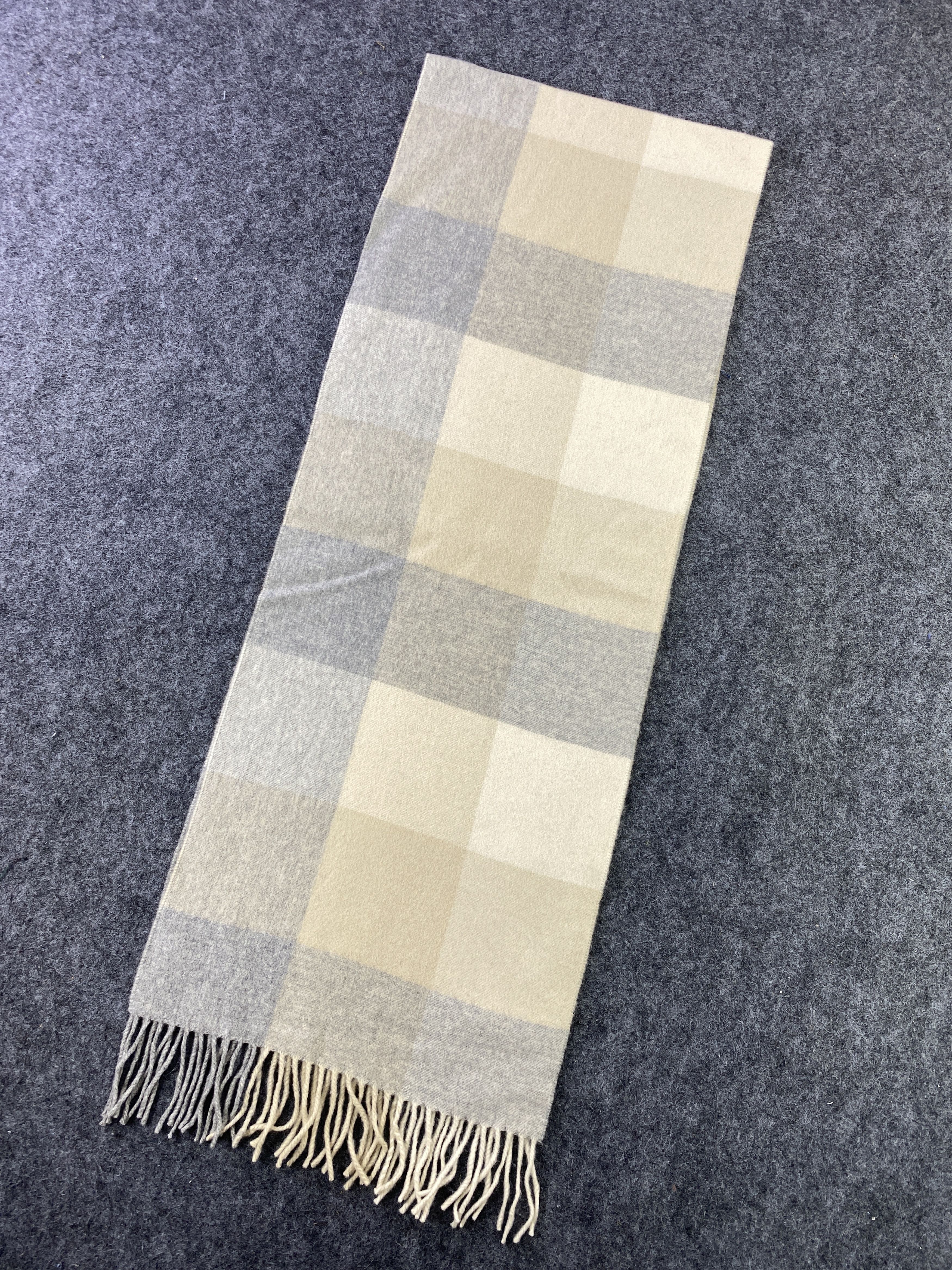 Coach Coach Scarf/Muffler/Neckwear -T416 Size ONE SIZE - 3 Thumbnail