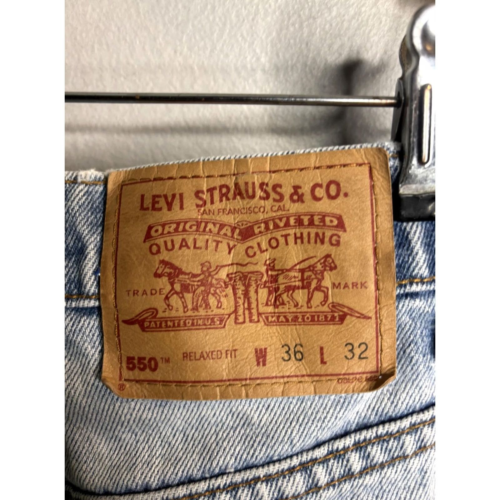 Levi's Levi's 550 Jeans Mens 36x32 Light Blue Relaxed Tapered Distressed Canada Leather Patch Logo 5-Pocket Denim Shirt/Jeans Style Size US 36 / EU 52 - 5 Thumbnail