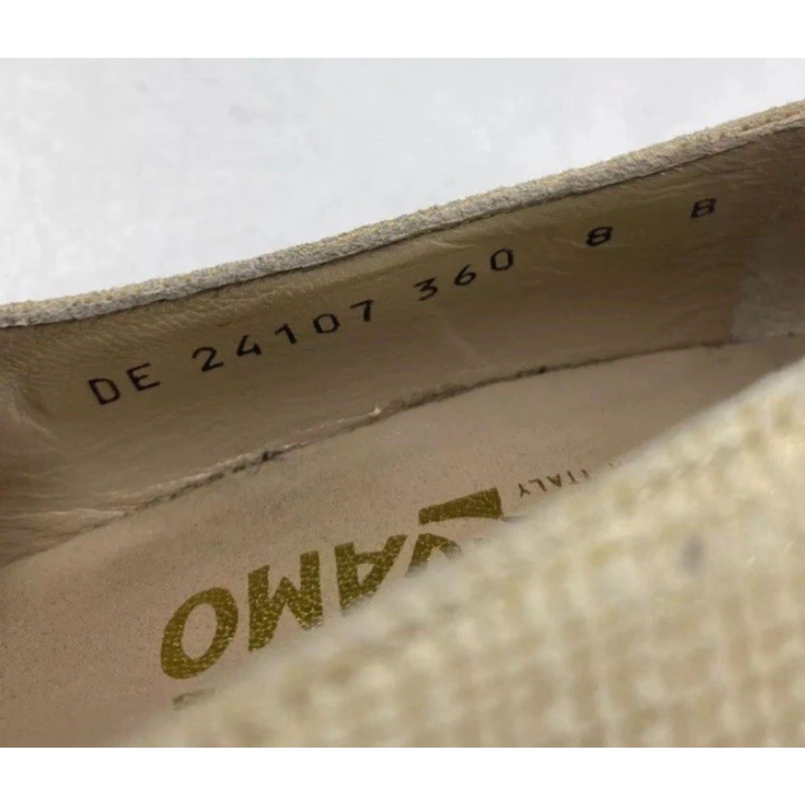 Salvatore Ferragamo Women’s Salvatore Ferragamo Pumps Beige Suede Heels Made In Italy Size 8 Womens Pumps Beige Suede Italy 8 Size US 8 / IT 38 - 7 Thumbnail