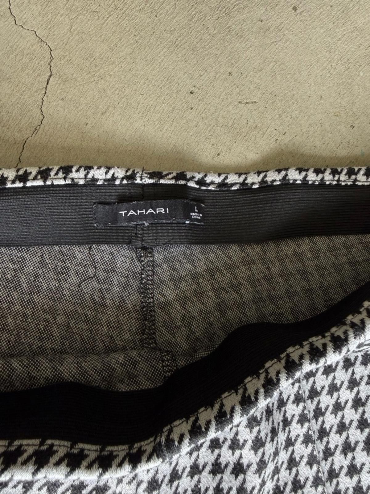 Elie Tahari Tahari / Houndstooth Cropped Stretch Pants / Black White Size 36" / US 14 / IT 50 - 2 Thumbnail