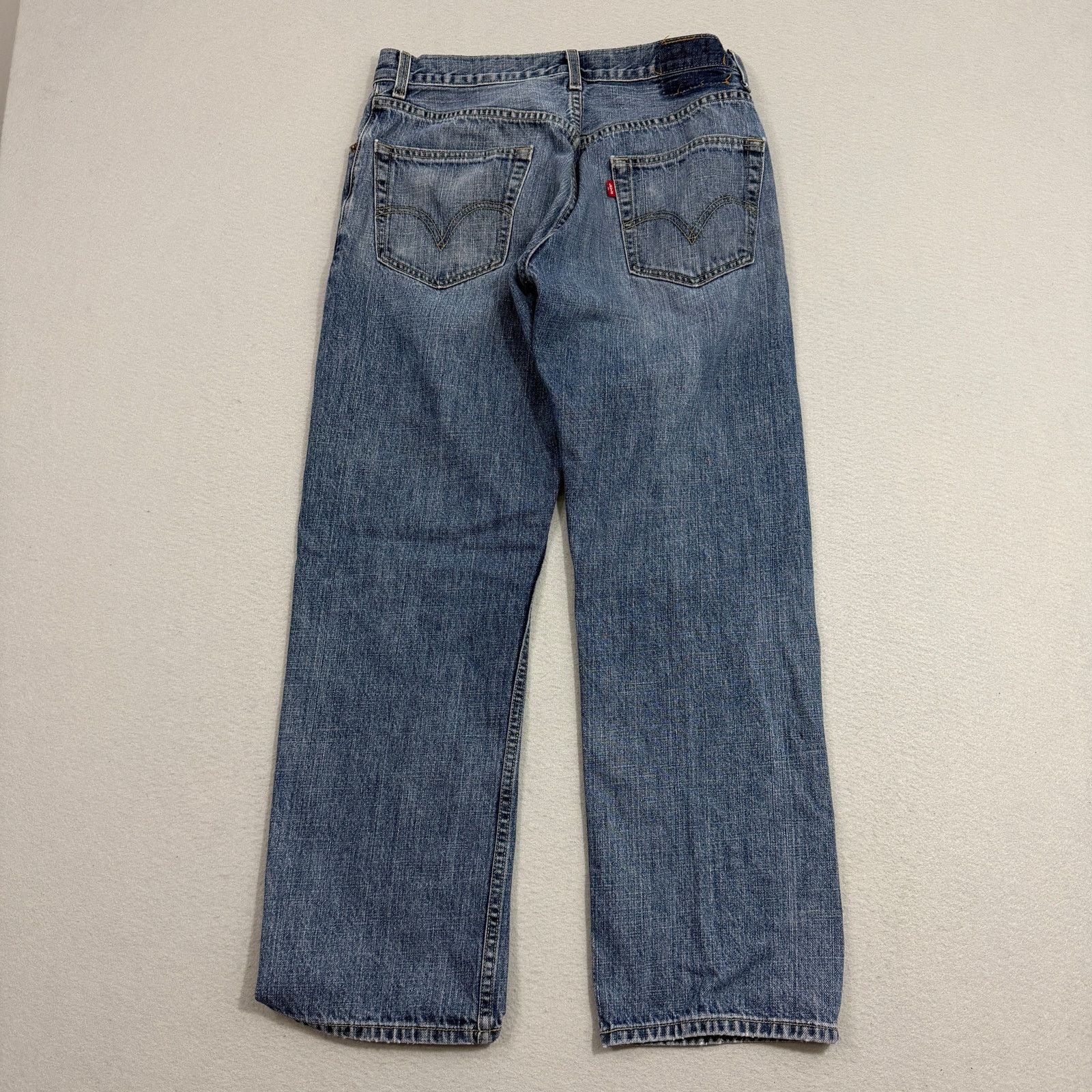 Levi's Vintage Levis 505 Regular Fit Jeans Mens 33x30 Faded 2006 Size US 33 - 8 Thumbnail