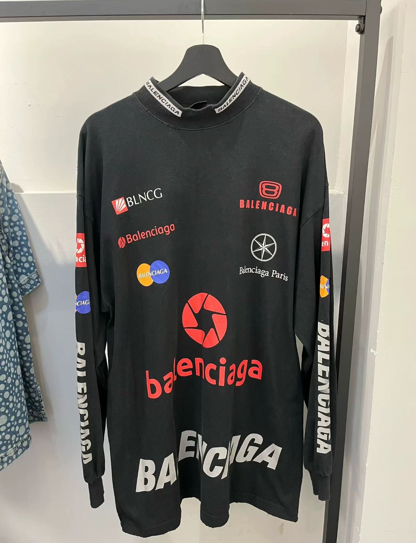 balenciaga sweatshirts