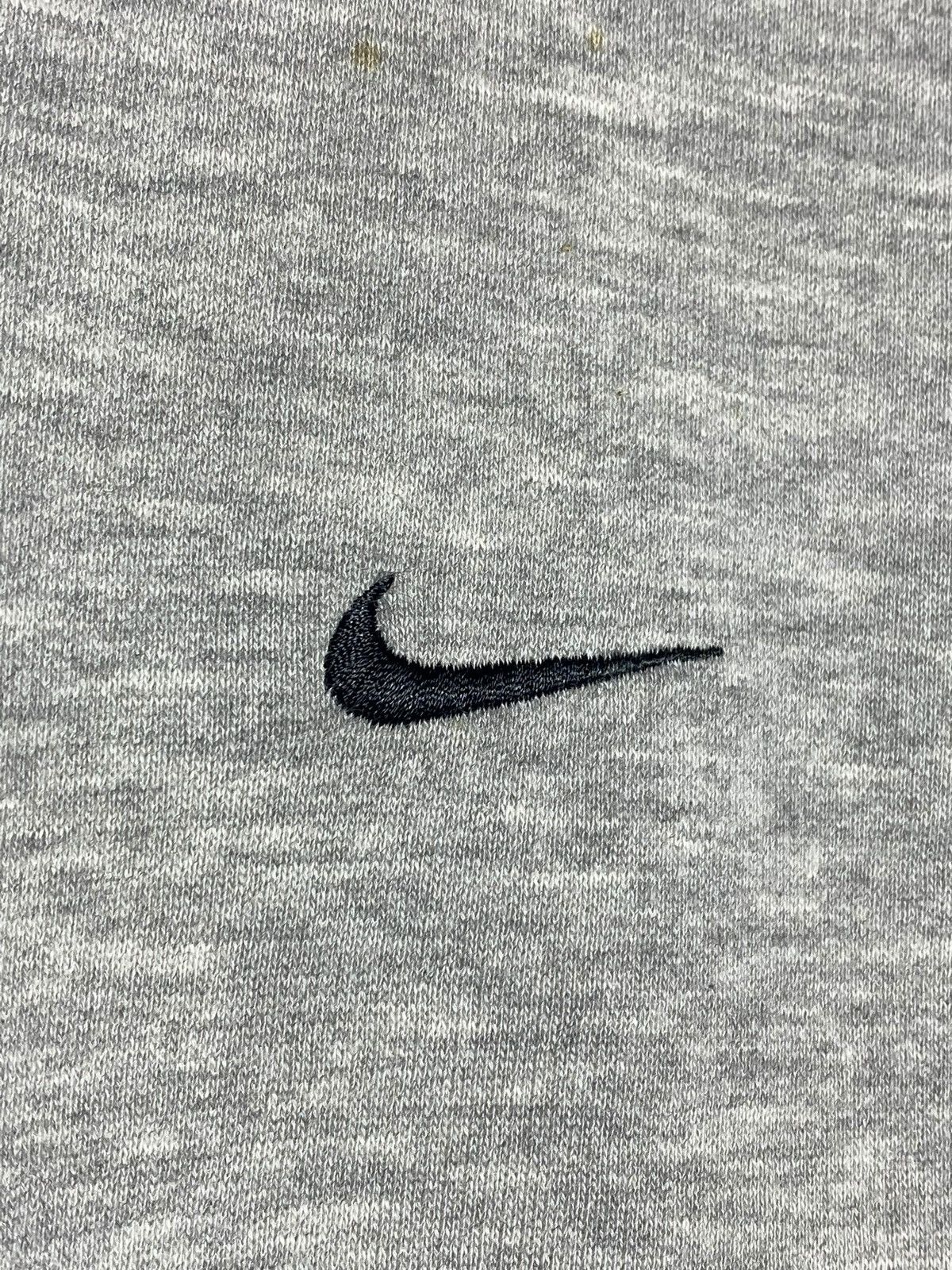 Nike 🔥 Y2K NIKE ESSENTIALS GRAY SWEATSHIRT MINIMAL VINTAGE VIBE Size US XL / EU 56 / 4 - 4 Thumbnail