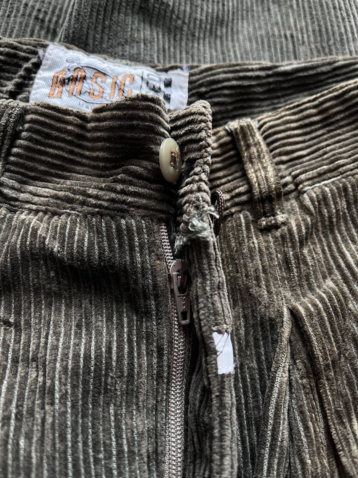 CLOSED × Marithe + Francois Girbaud 80s Closed Marithe Francois Girbaud Corduroy Baggy Pants Size US 30 / EU 46 - 5 Thumbnail