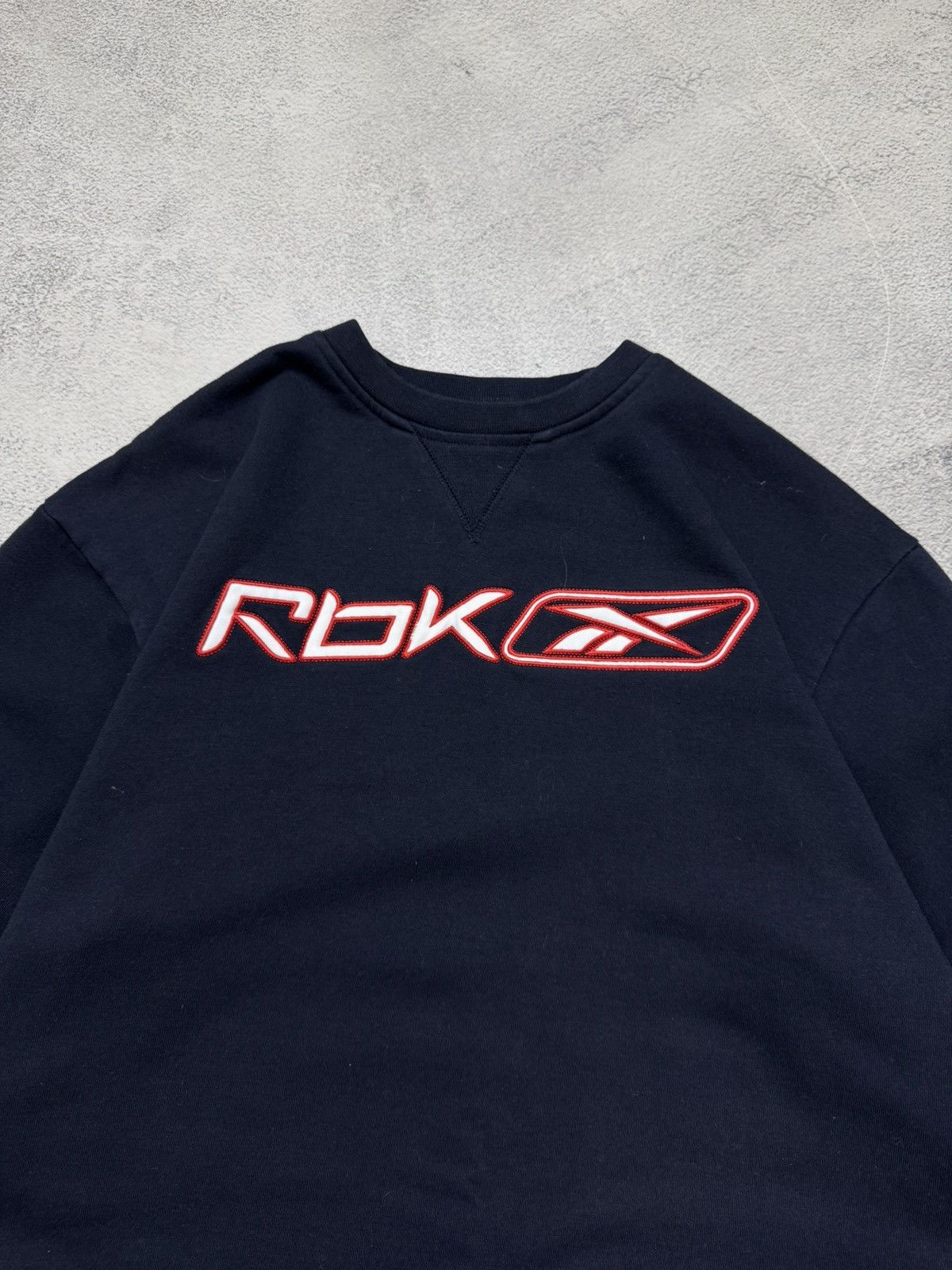 Reebok Vintage Y2k Reebok Big Logo Sweatshirt 00’s Size L / US 10 / IT 46 - 1 Thumbnail