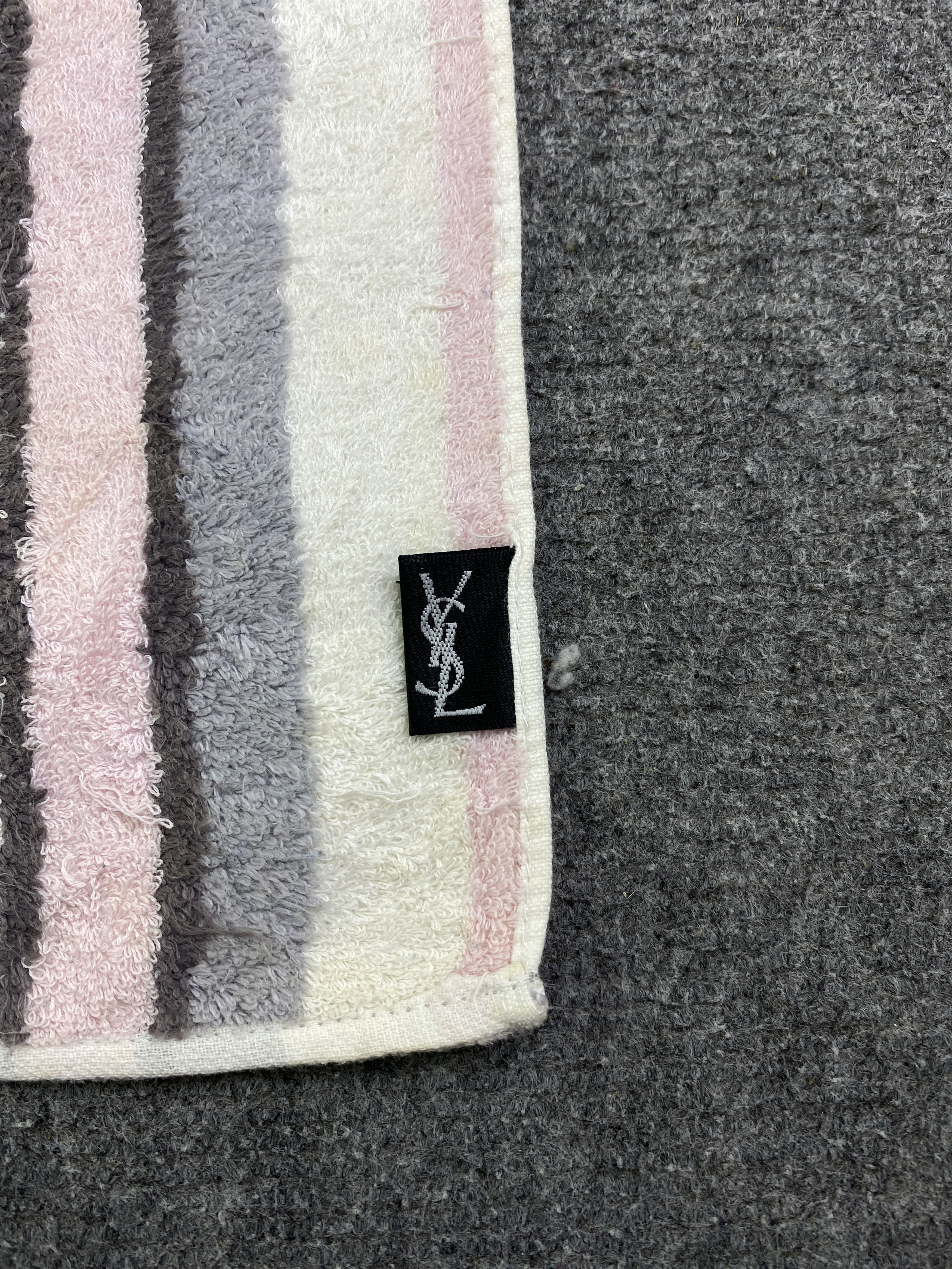 Yves Saint Laurent Yves Saint Laurent Mini Towel / Hand Towel TT0013 Size ONE SIZE - 6 Thumbnail