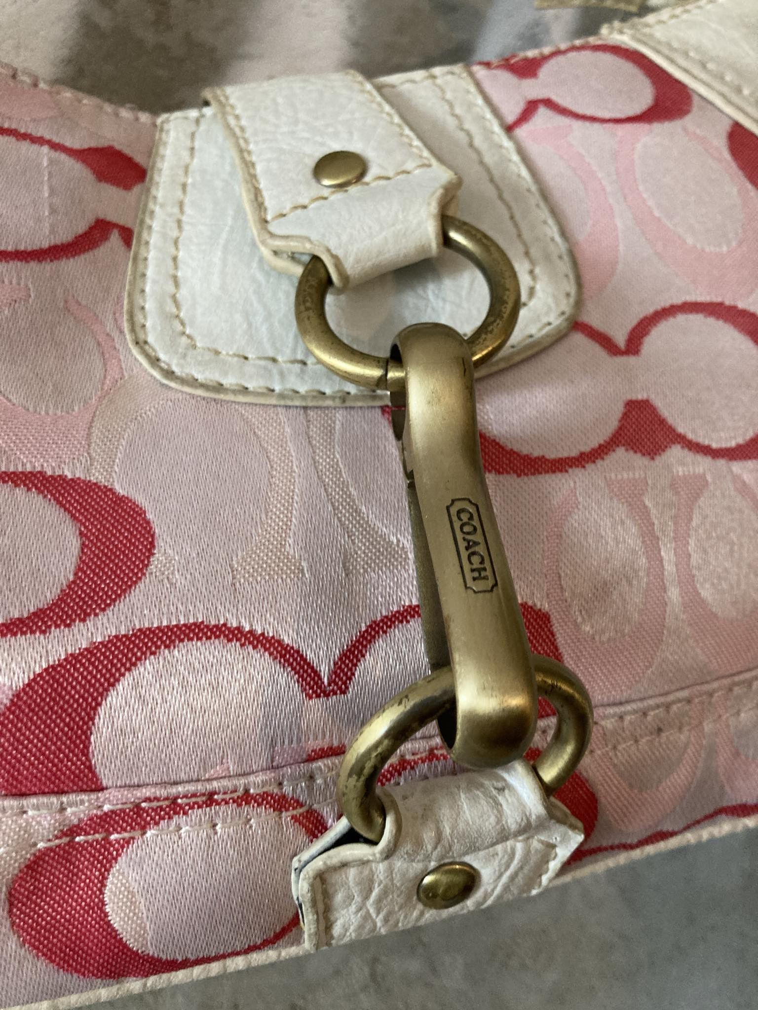 Coach Coach Monogram Pink Vintage Size ONE SIZE - 3 Thumbnail