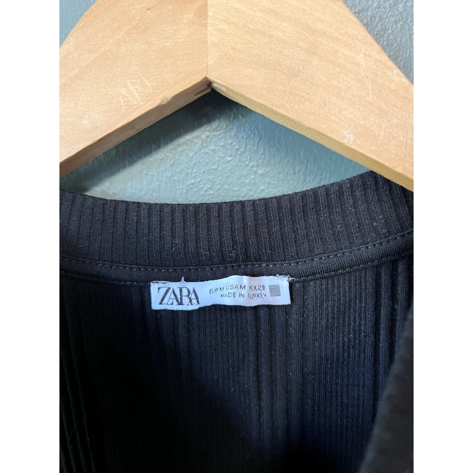 Zara Zara Tank Top Womens Black Size M Ribbed Knit Casual Sleeveless Pullover Wide Strap Basic Shirt Tank Top Size M / US 6-8 / IT 42-44 - 3 Thumbnail