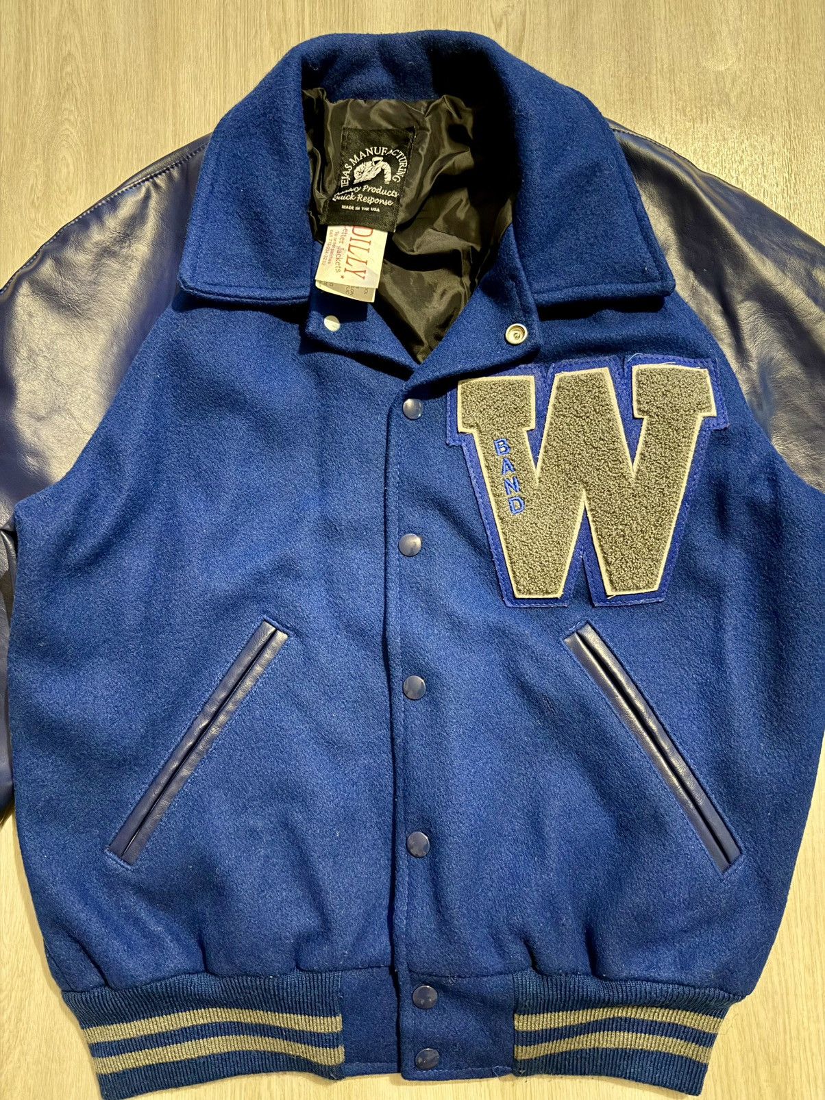Vintage Vintage Y2K Varsity Letterman Bomber “W” Band Patch Sz S Size US S / EU 44-46 / 1 - 6 Thumbnail