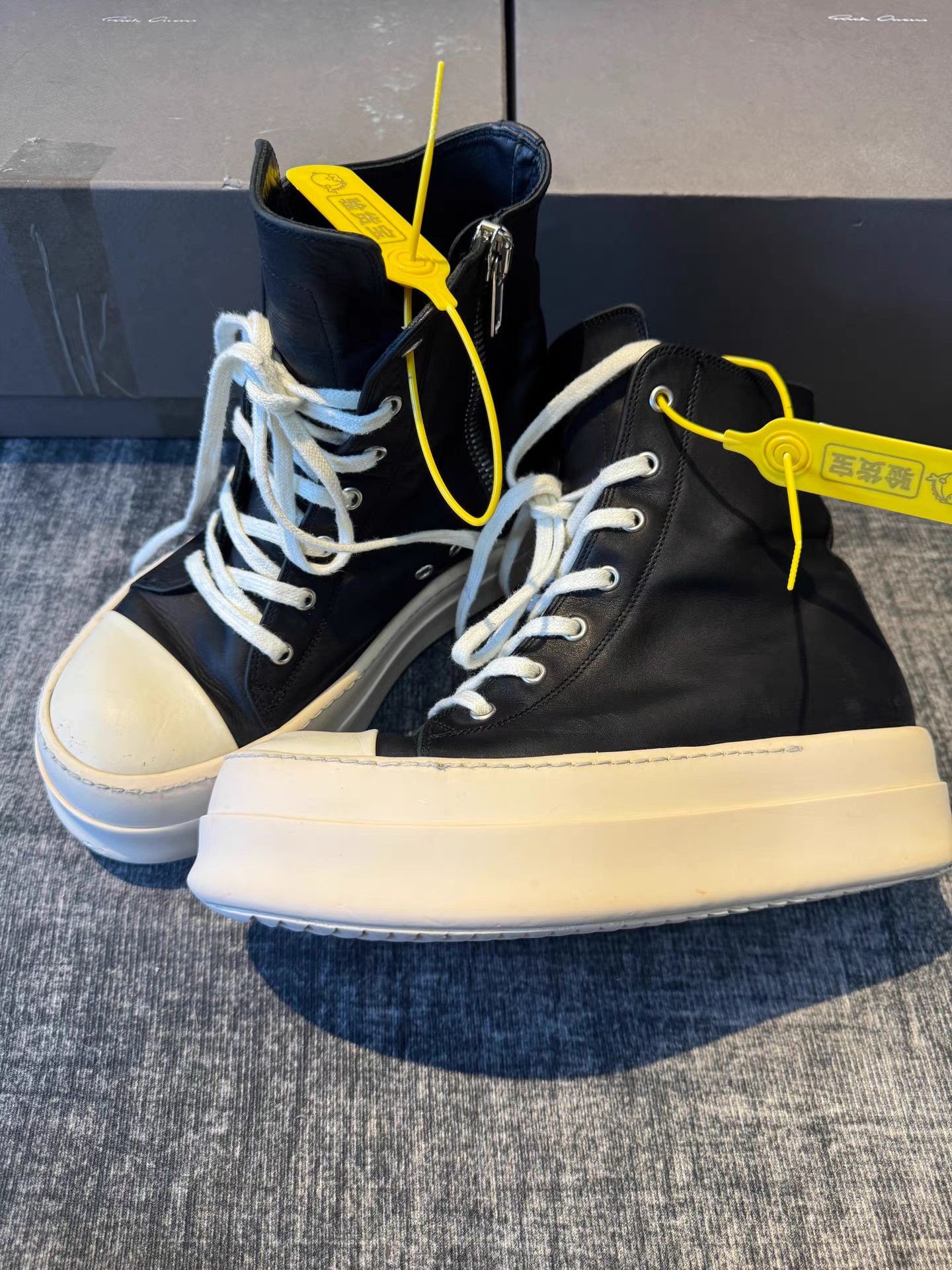 Rick Owens Rick Owens Mainline Thick-Sole Big Converse Size US 9 / IT 39 - 1 Thumbnail