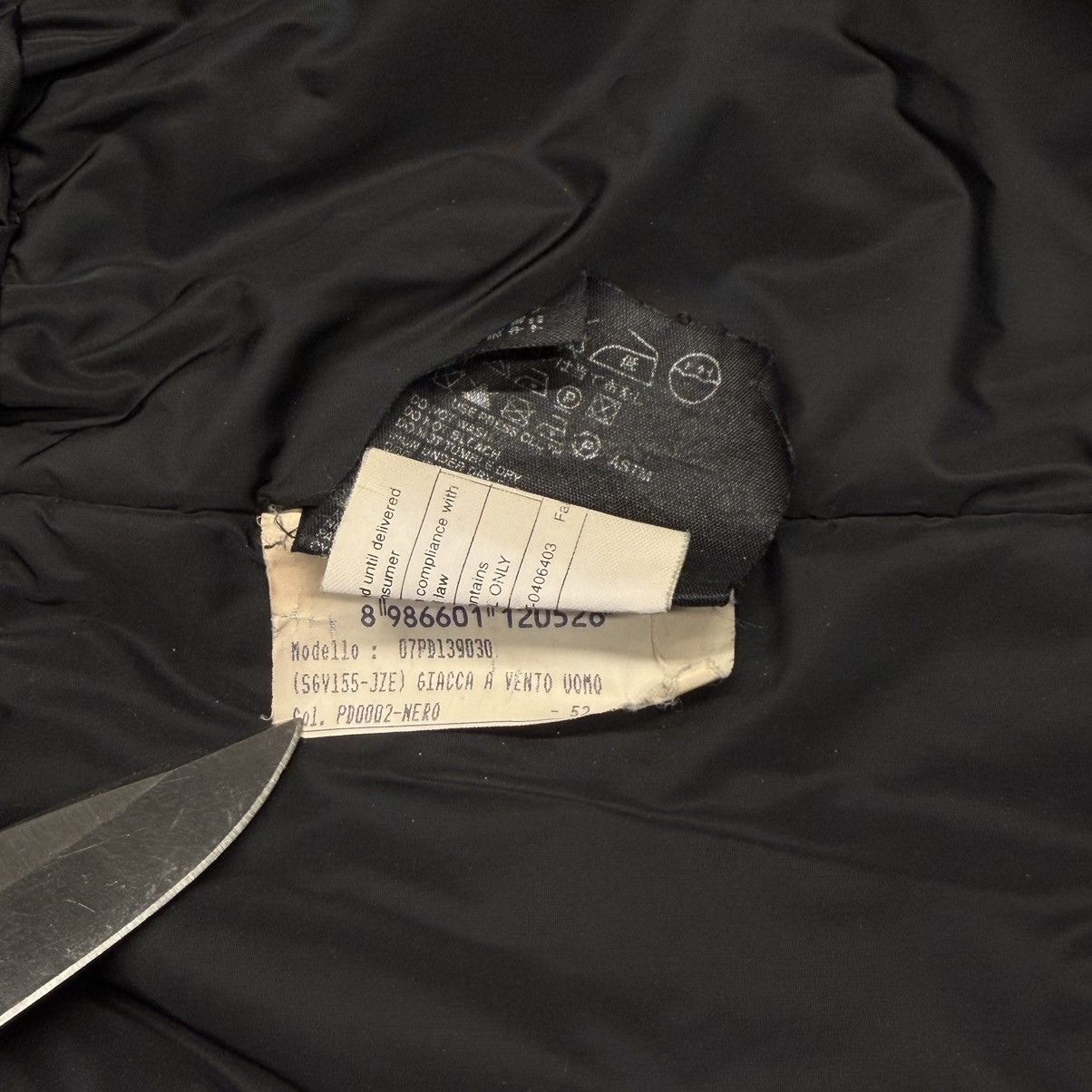 Prada GoreTex Insulated Ski Jacket Size US M / EU 48-50 / 2 - 15 Thumbnail