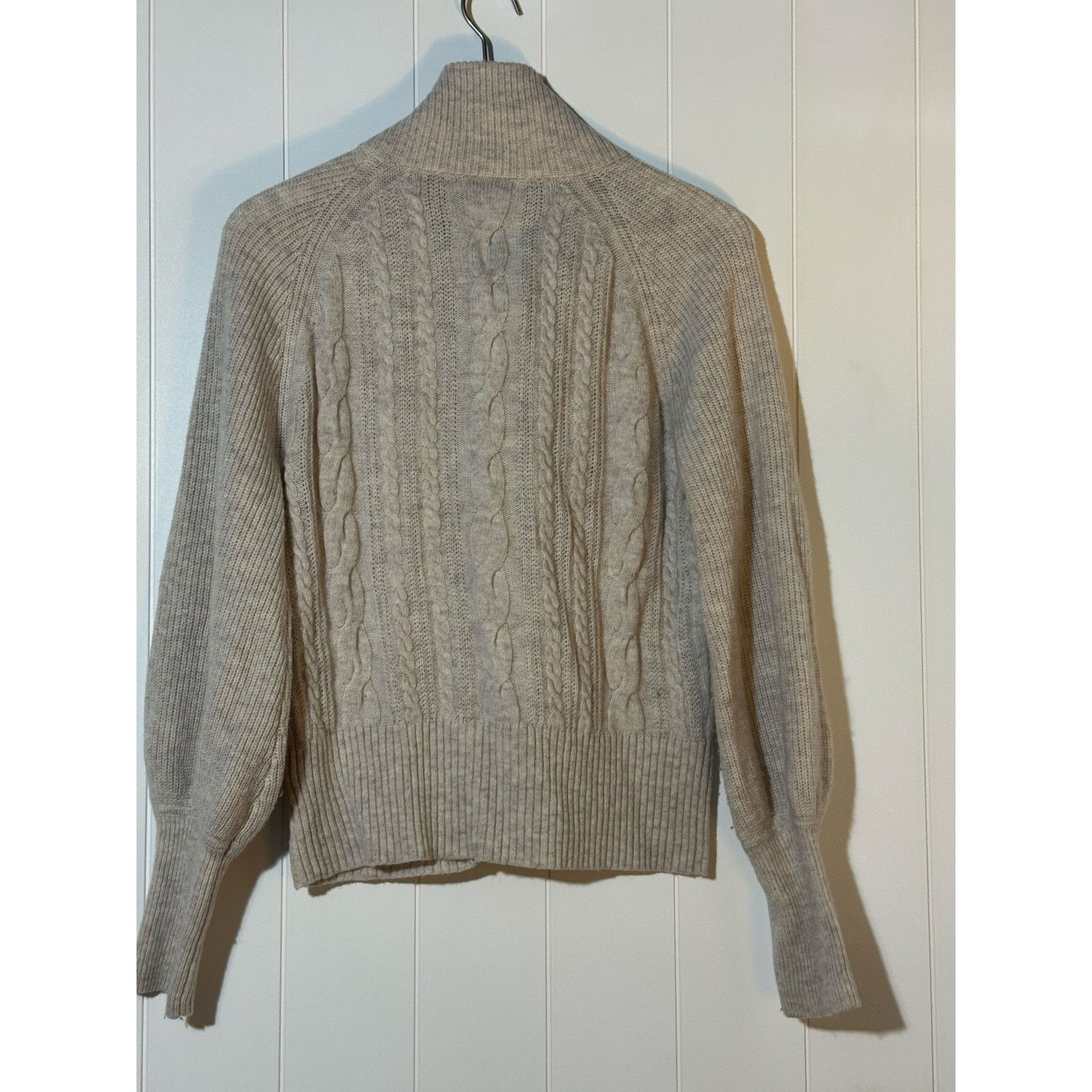 J.Crew J. Crew Cable Knit Button Front Cardigan Sweater - Medium Size M / US 6-8 / IT 42-44 - 2 Thumbnail