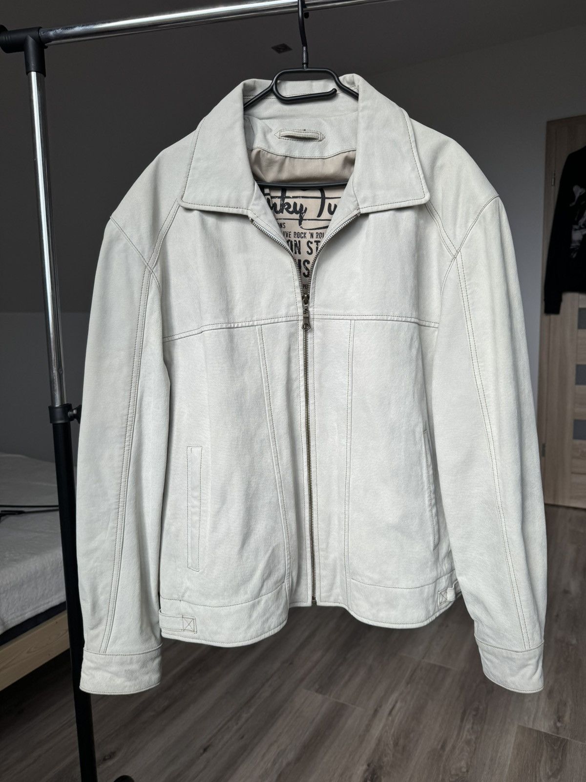 Genuine Leather × Vintage Vintage White Suede Leather Jacket XL Oversized Biker RARE Size US XL / EU 56 / 4 - 14 Thumbnail