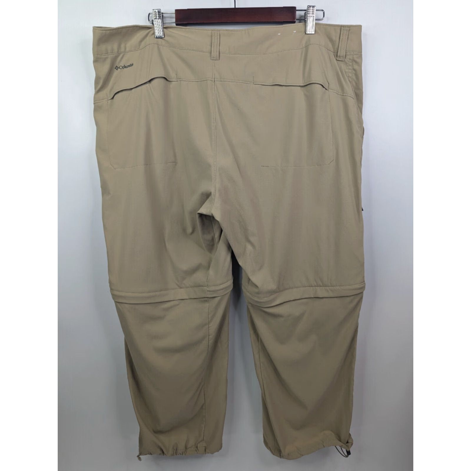 Vintage Columbia Womens Saturday Trail II Convertible Pants 20S Beige Omni Shield Front Zip Button Regular Straight Leg Outdoor Hiking" Size 42" / US 20 - 4 Thumbnail