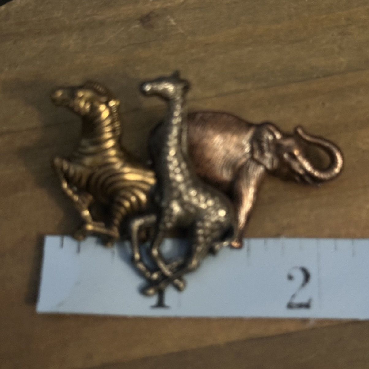 Vintage Vintage bronze copper and silver safari animals brooch Size ONE SIZE - 2 Thumbnail