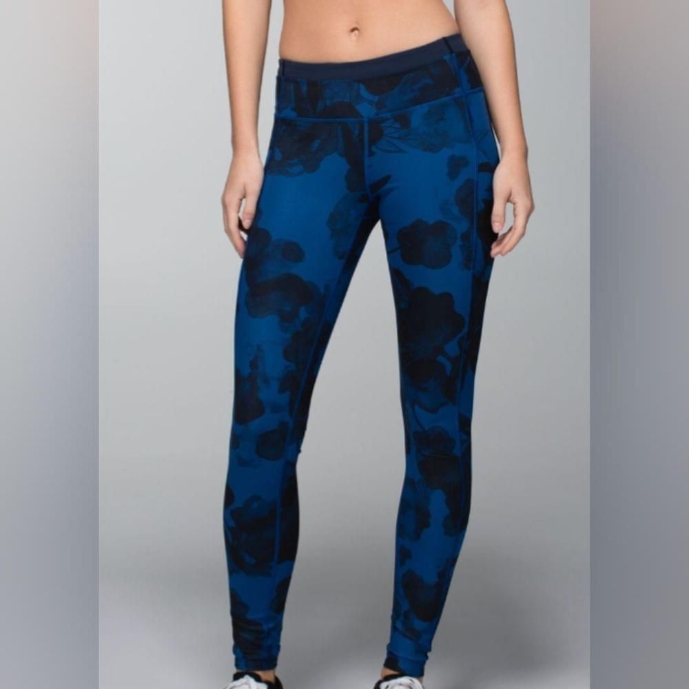 RARE LULULEMON High Times Pant (Metta) *Full-On Luxtreme Leggings