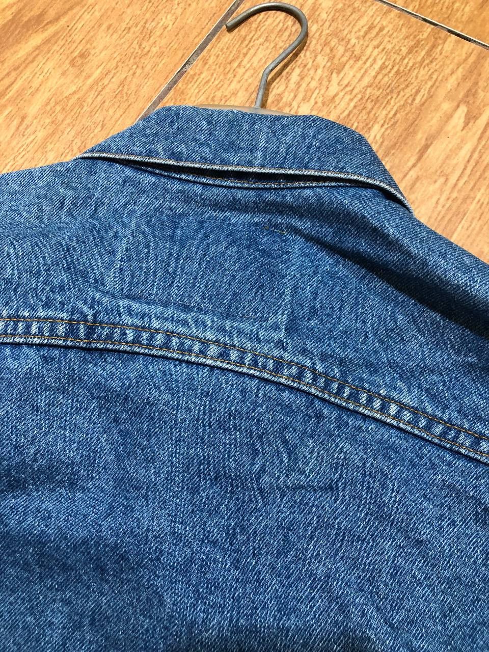 Levi's Vintage Levi's Denim Blue Jean Trucker Jacket Size XS / US 0-2 / IT 36-38 - 16 Thumbnail