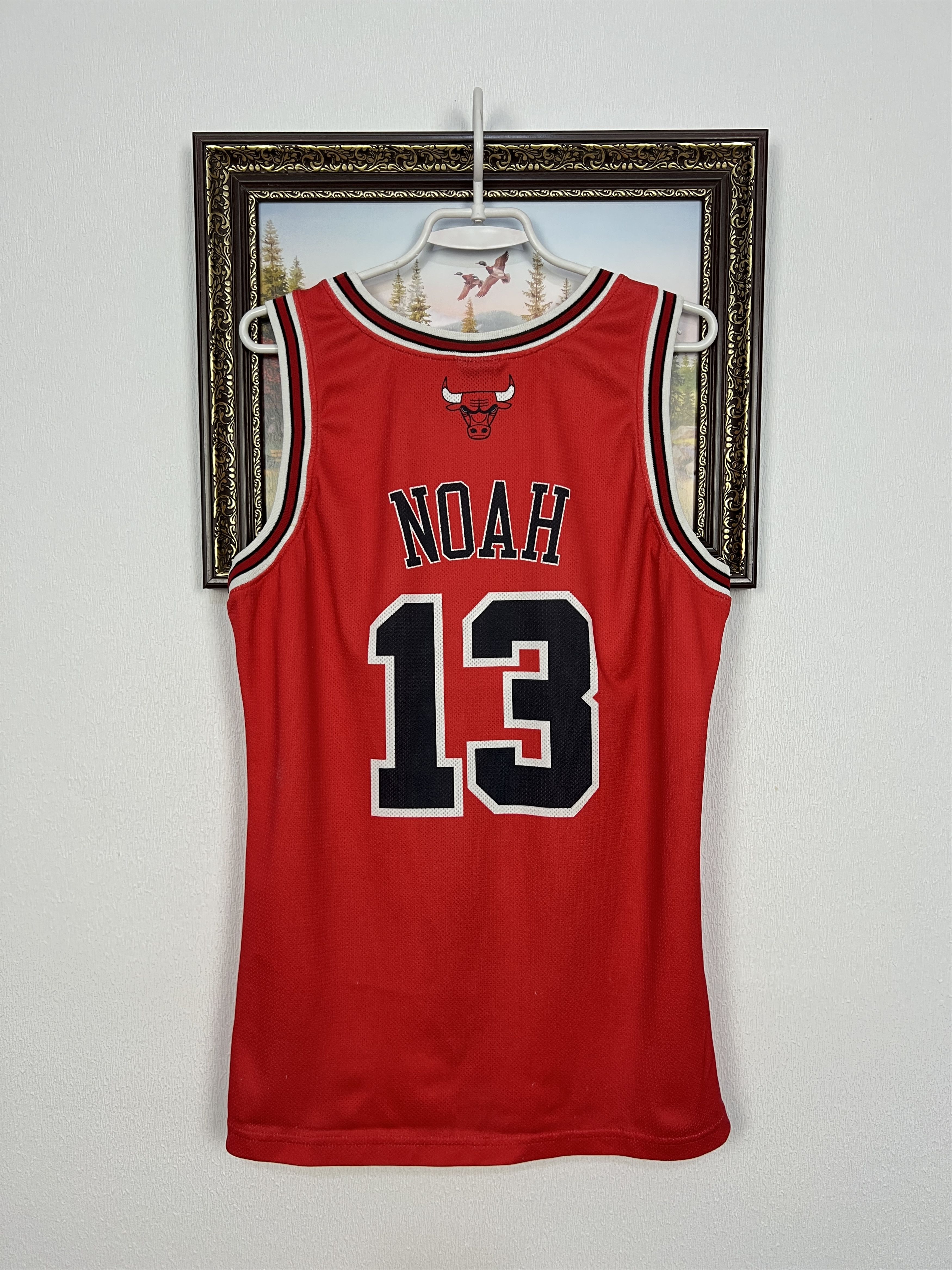 Champion Vintage 90's Champion Chicago Bulls #13 Noah NBA Jersey Size US M / EU 48-50 / 2 - 13 Thumbnail