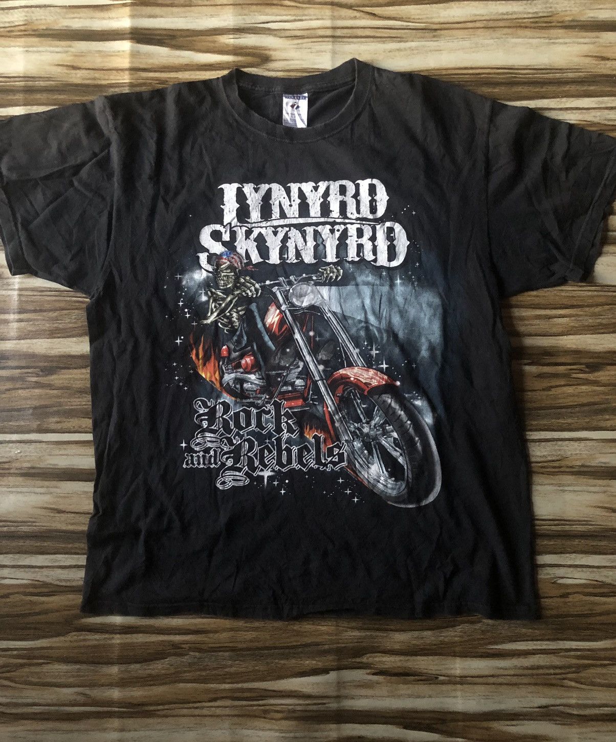 Band Tees Dope🔥 Y2K Lynyrd Skynyrd 2009 Tour Shirt Skull Riding Motor Size US L / EU 52-54 / 3 - 2 Thumbnail