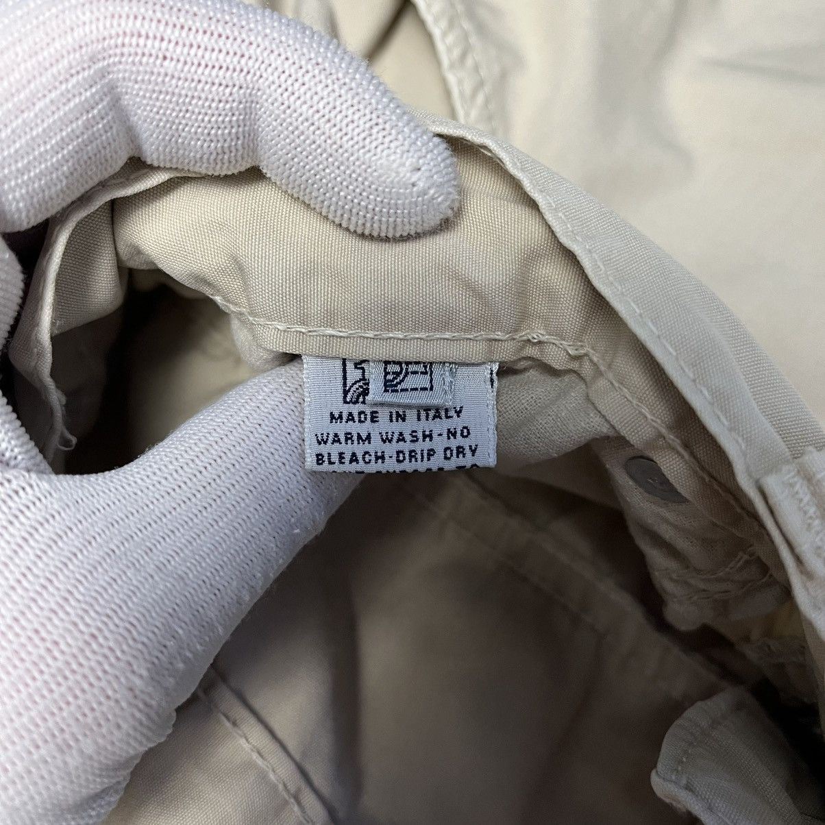 Valentino Vintage Valentino Jeans Beige Pants Luxury Casual Italy Size US 32 / EU 48 - 4 Thumbnail