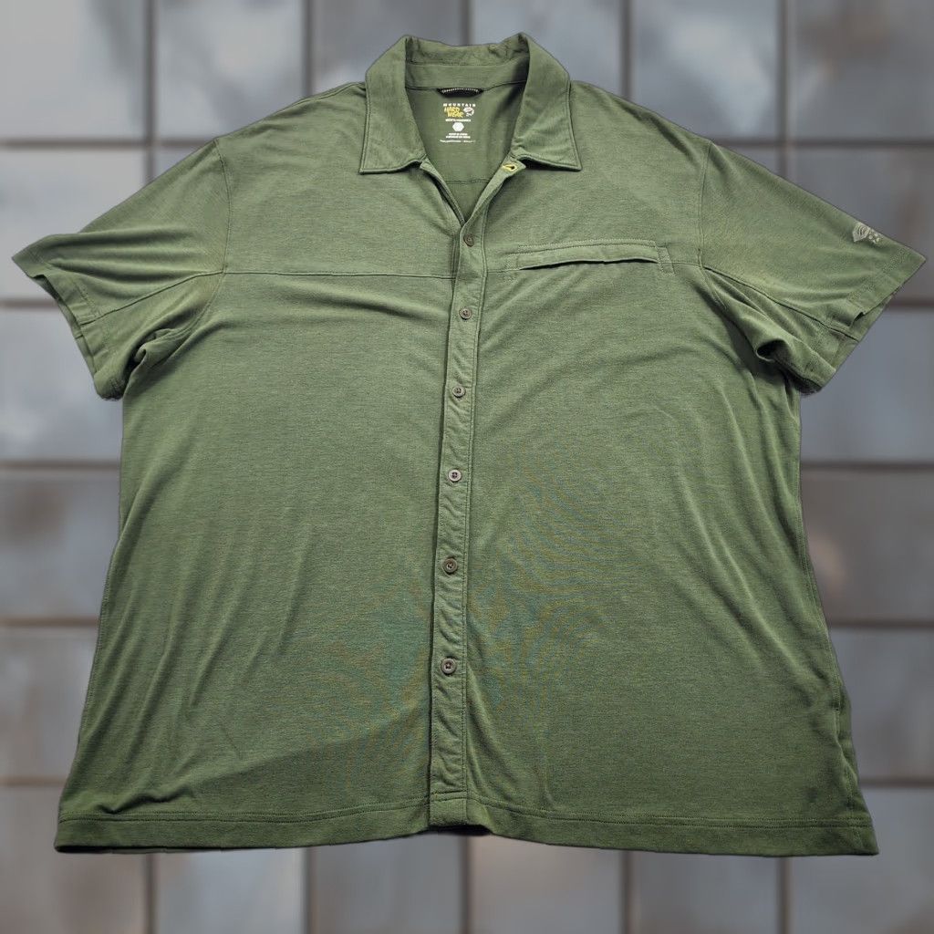 Mountain Hardwear Mountain Hardwear Shirt Mens XL Green Short Sleeve Button Up Outdoor Stretch Size US XL / EU 56 / 4 - 1 Thumbnail