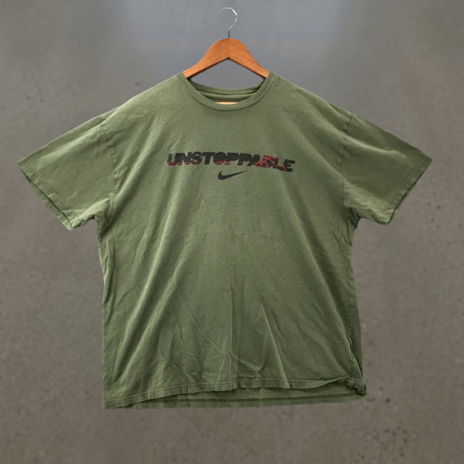 Nike Nike Unstoppable Print Tee Tshirt Top Mens XXL Green Short Sleeve Crew Neck Size US XXL / EU 58 / 5 - 1 Thumbnail