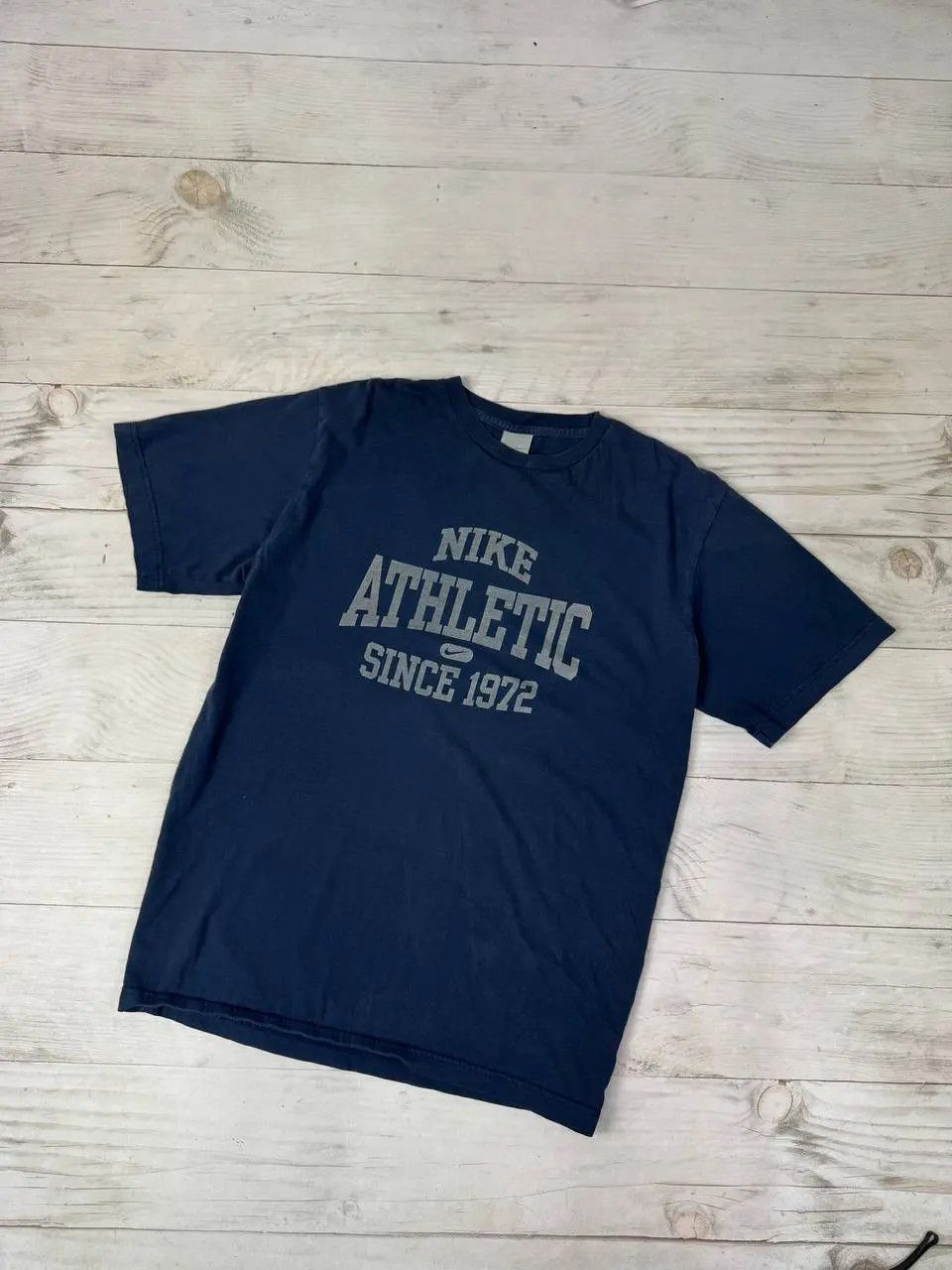 Nike Vintage Nike Athletic Big Logo 00s T Shirt Size US L / EU 52-54 / 3 - 1 Thumbnail