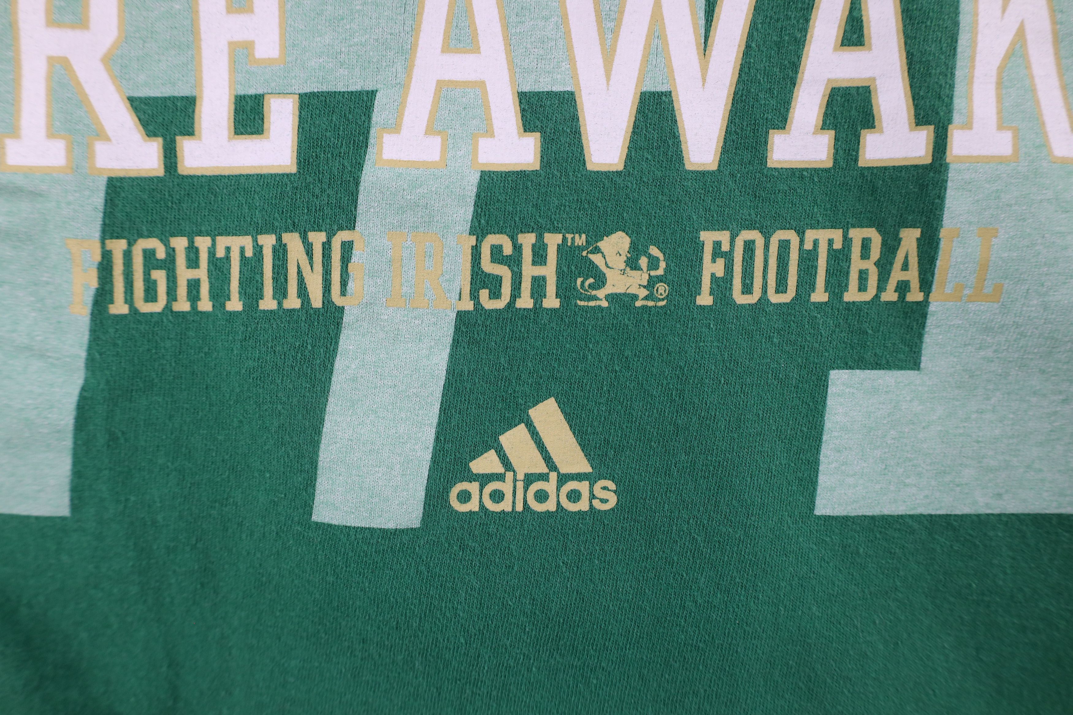 Adidas × Vintage Vintage Adidas Out Notre Dame University Football T-Shirt Size US L / EU 52-54 / 3 - 7 Thumbnail