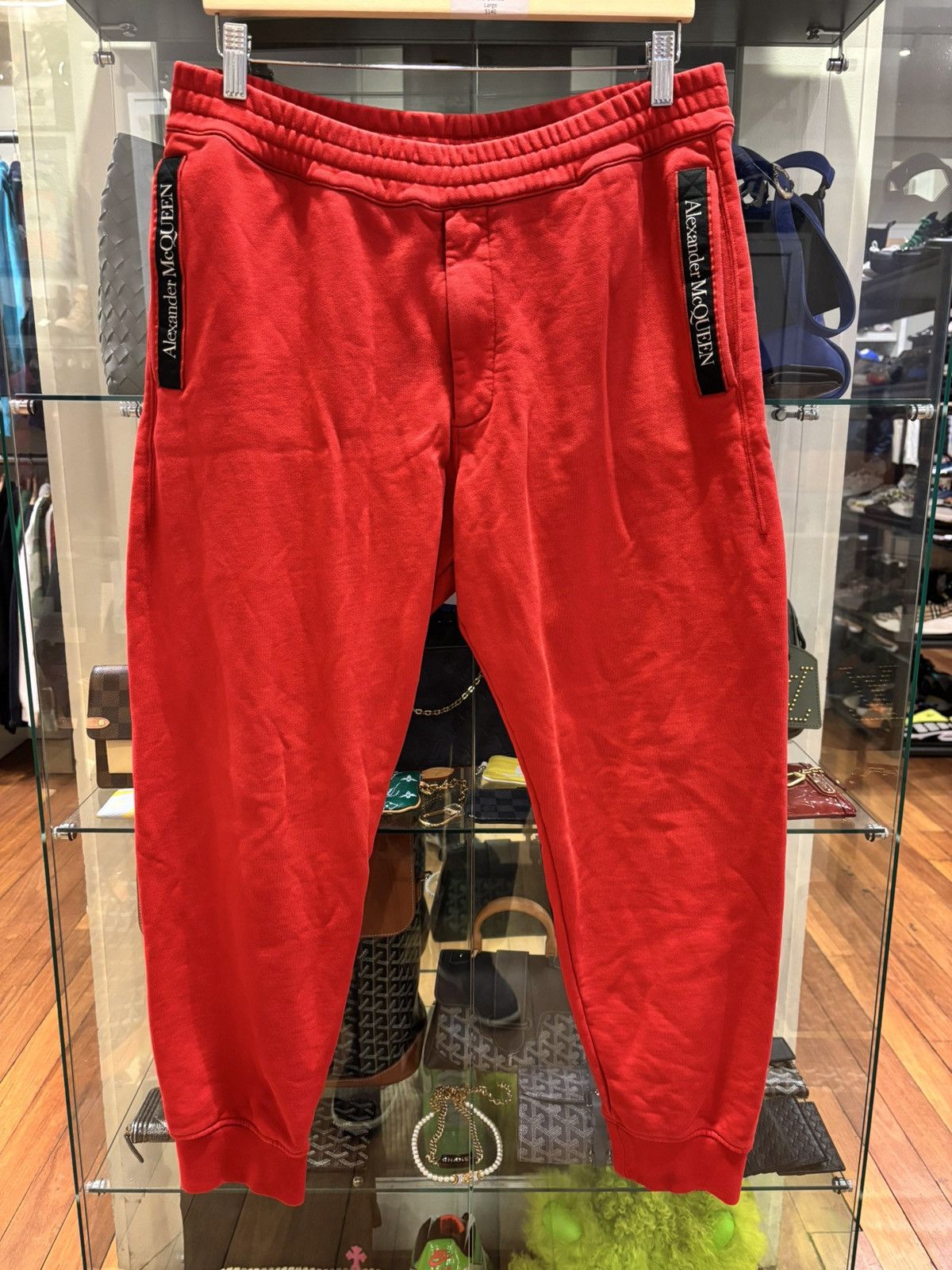 Alexander McQueen Alexander McQueen Sweatpants - Red Size US 32 / EU 48 - 1 Thumbnail