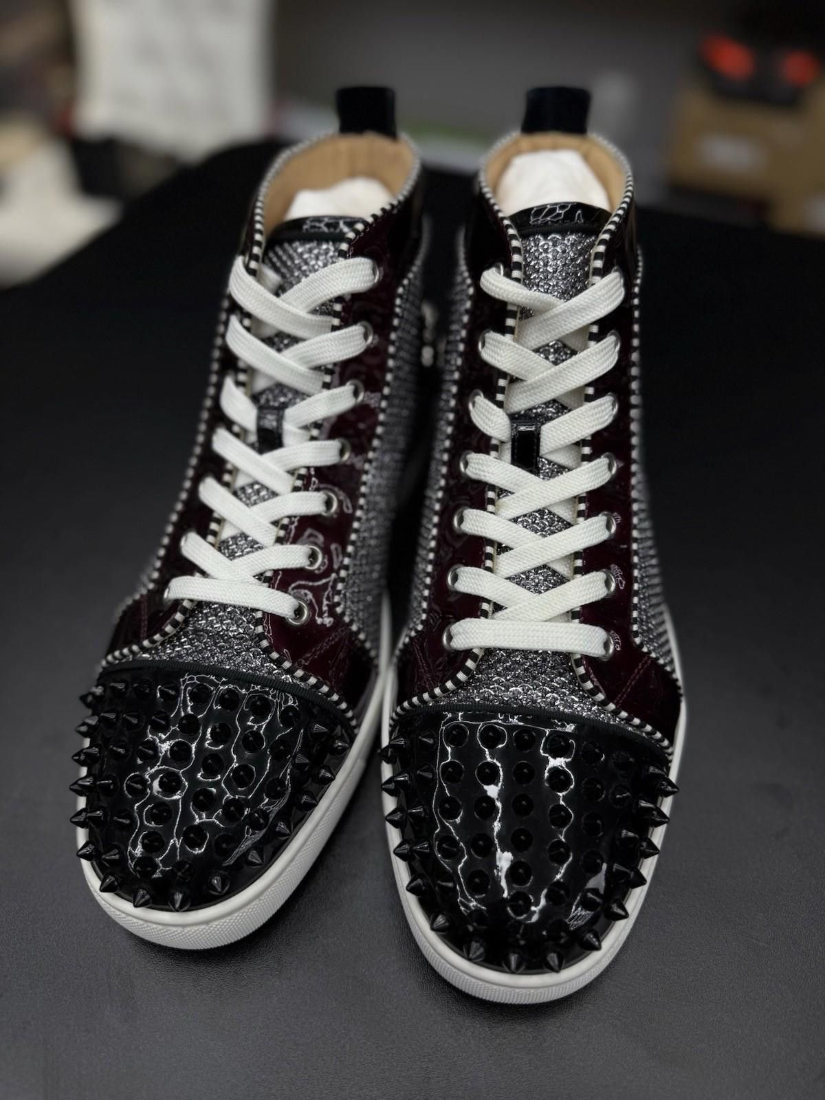 Christian Louboutin Christian Louboutin Orlato Flat Spike Sneakers 42EU/9US Size US 9 / EU 42 - 10 Thumbnail