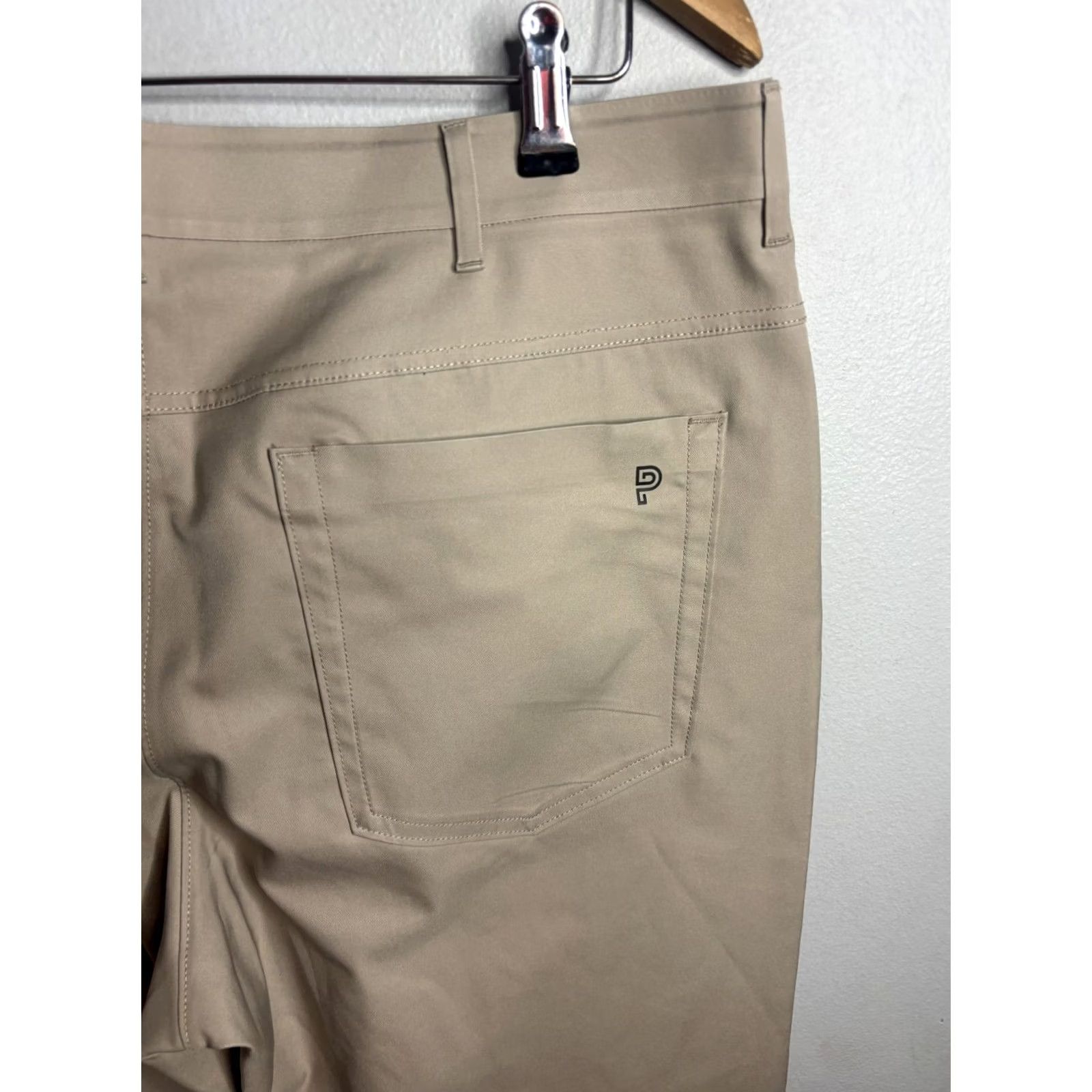 Vintage Public Rec Pants Mens 36x32 Beige Chino 5 Pocket Casual Golf Travel Flat Front Size US 36 / EU 52 - 5 Thumbnail