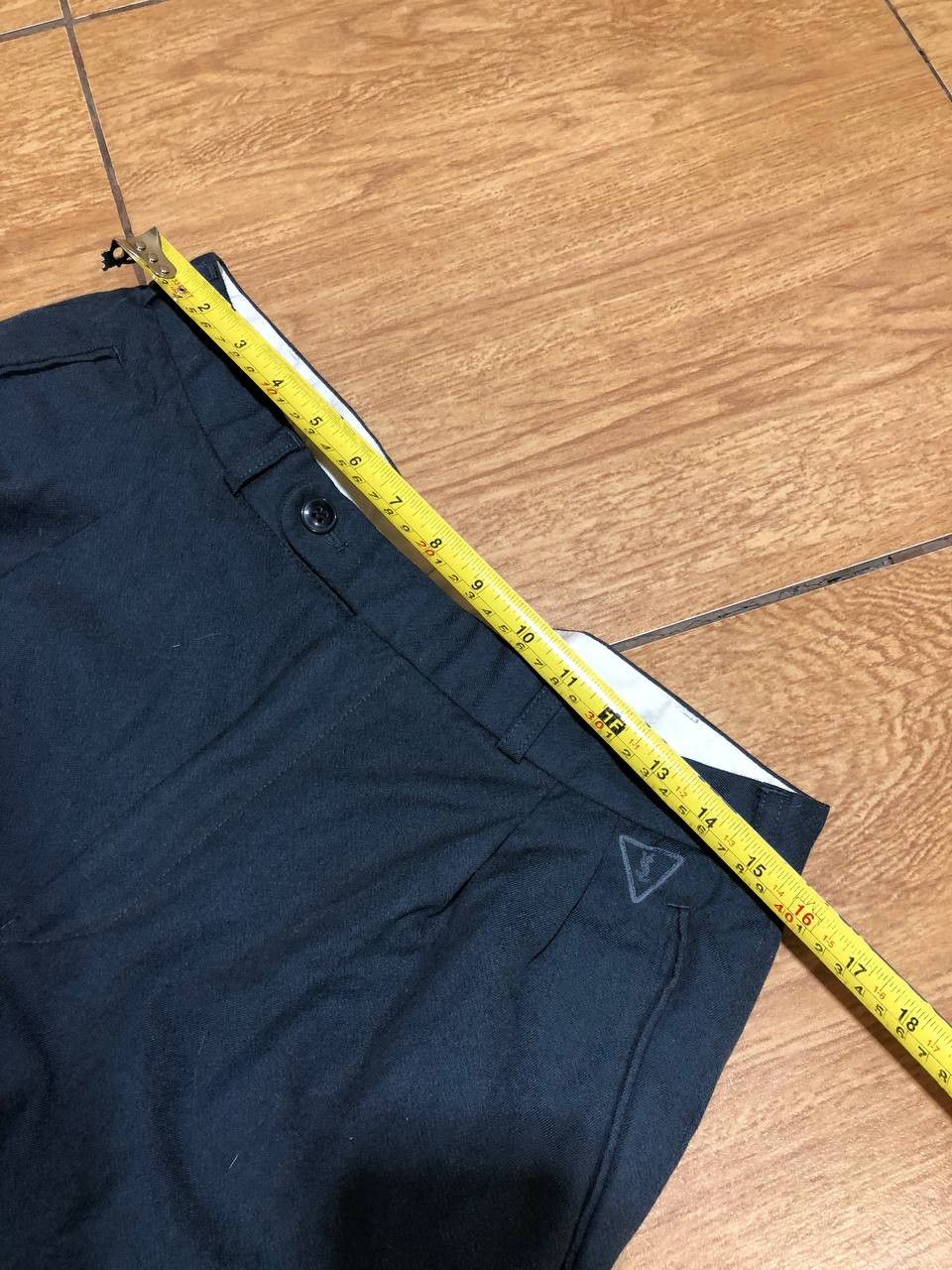 Yves Saint Laurent Yves Saint Laurent Casual Pants Size US 32 / EU 48 - 10 Thumbnail