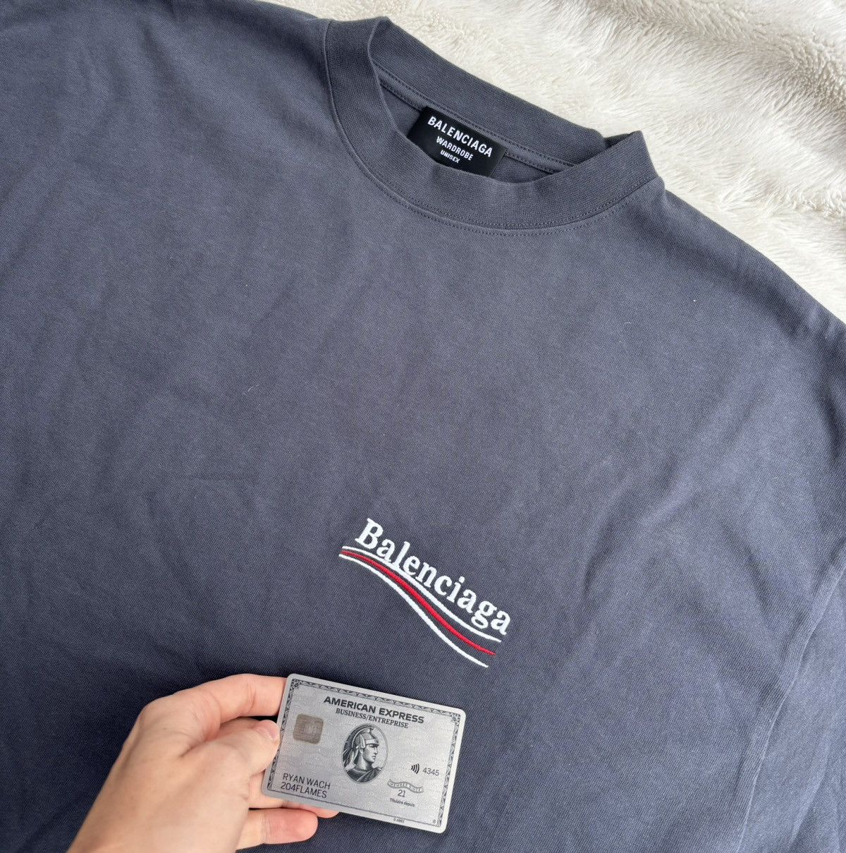 Balenciaga Balenciaga Dark Grey Embroidered Premium Campaign Logo Tee Size US XXL / EU 58 / 5 - 3 Thumbnail