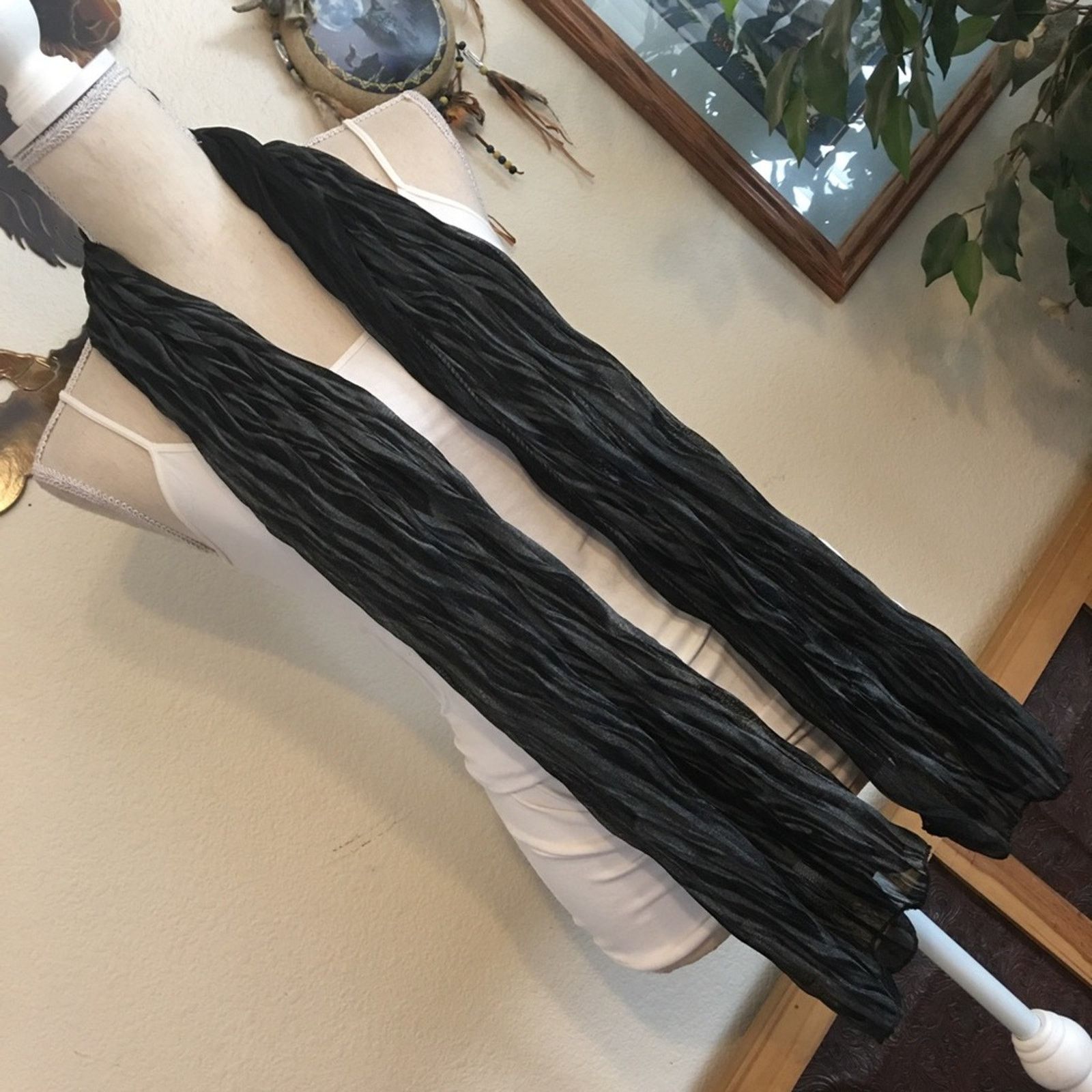 Other Black and gray wavy design light stretchy scarf Size ONE SIZE - 3 Thumbnail